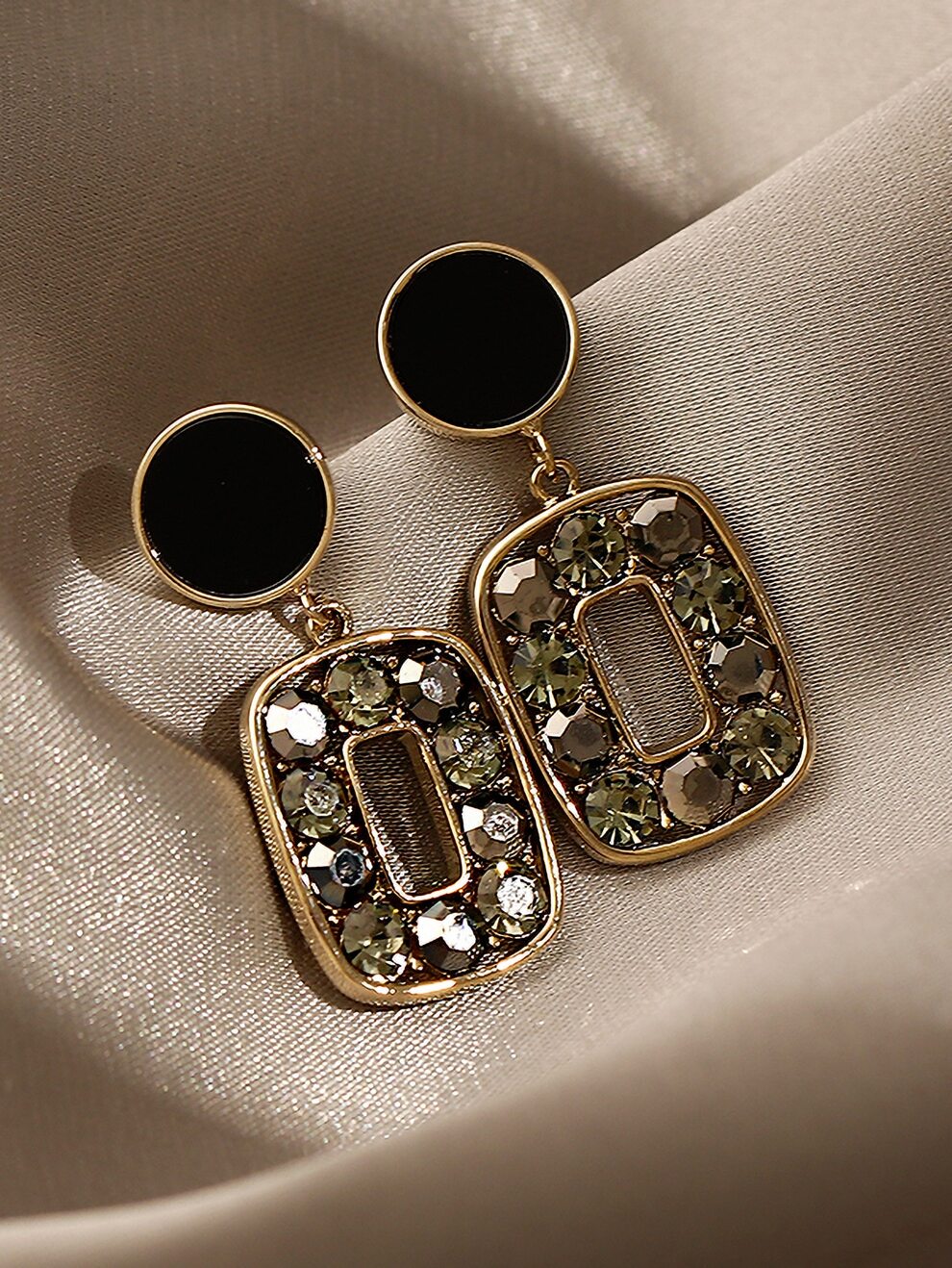 Rhinestone Decor Drop Earrings