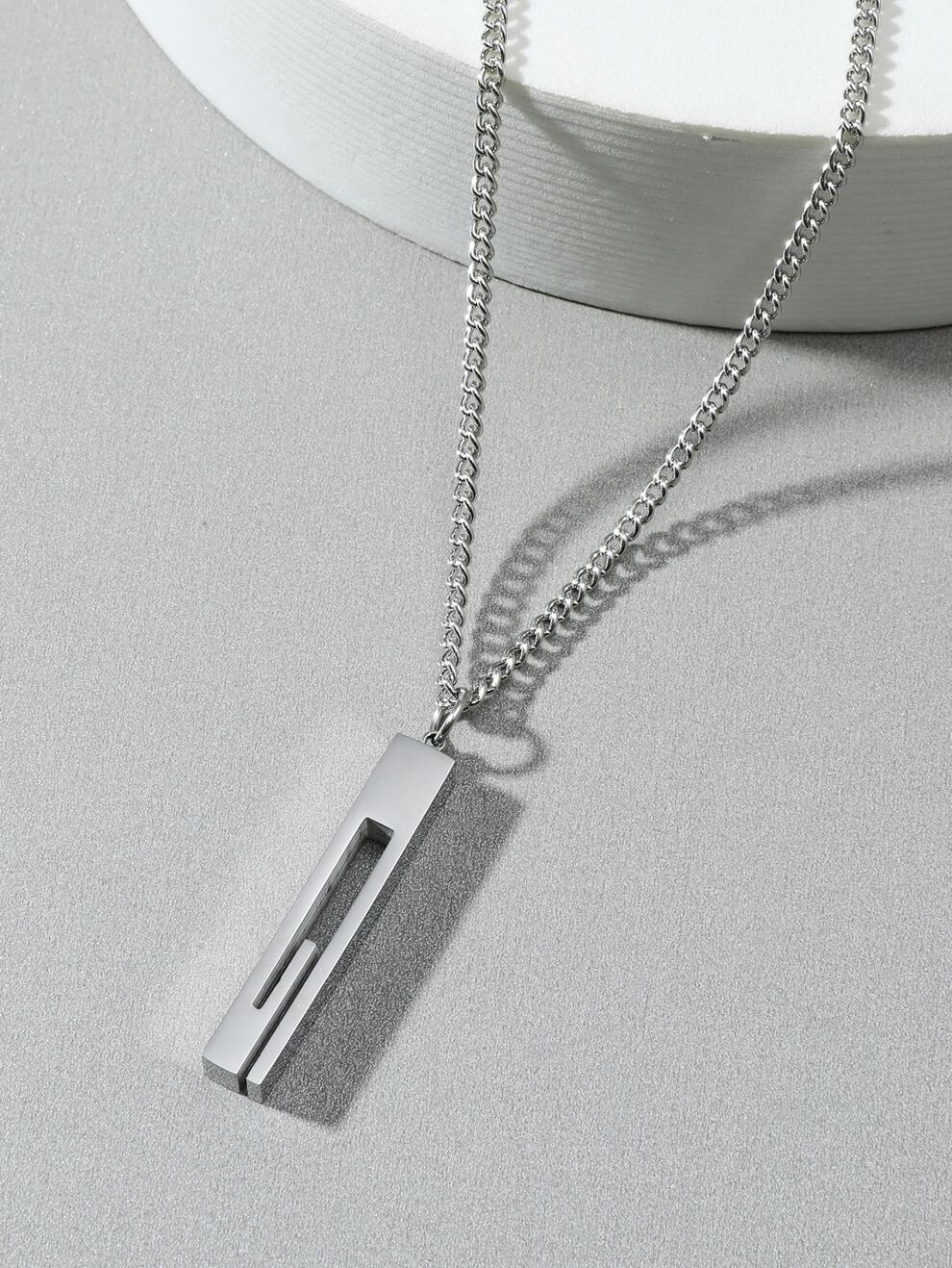 Fashionable and Popular Men Geometric Charm Necklace Stainless Steel for Jewelry Gift and for a Stylish Look