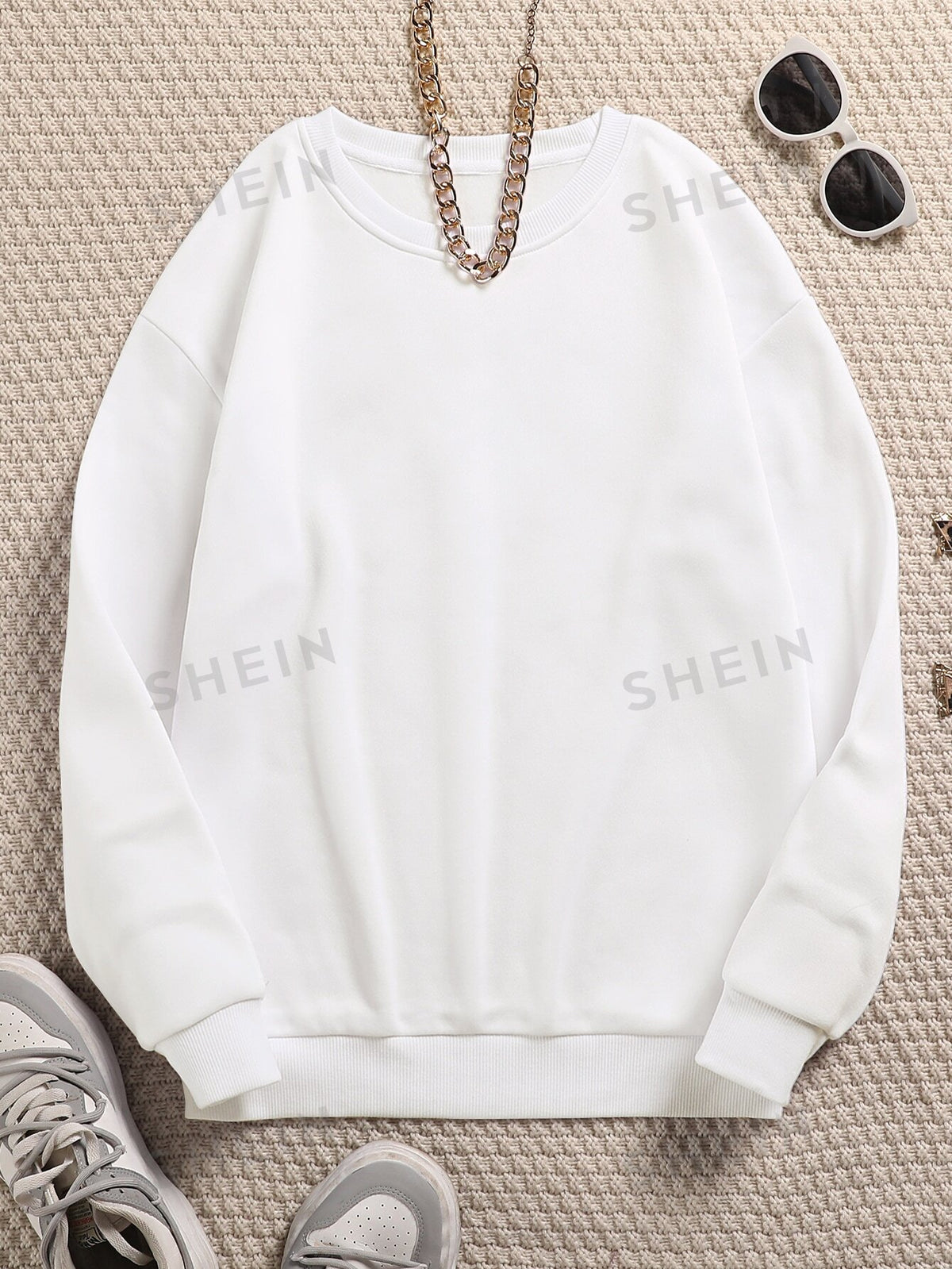 SHEIN EZwear Solid Thermal Lined Sweatshirt