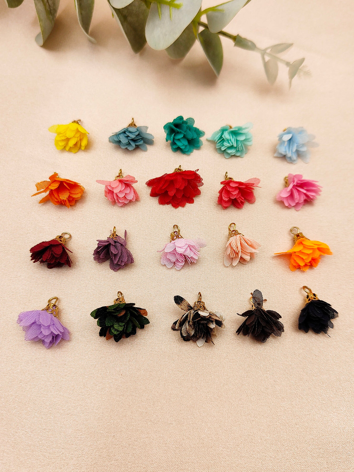 20pcs DIY Flower Charm