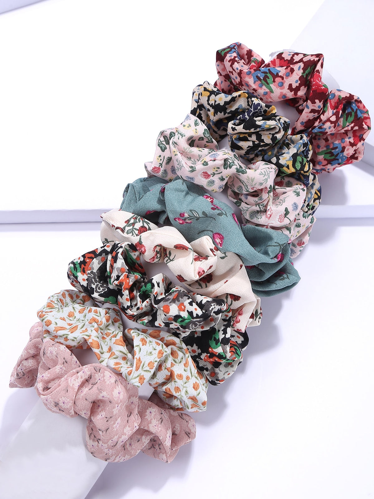 8pcs Ditsy Floral Print Scrunchie Boho