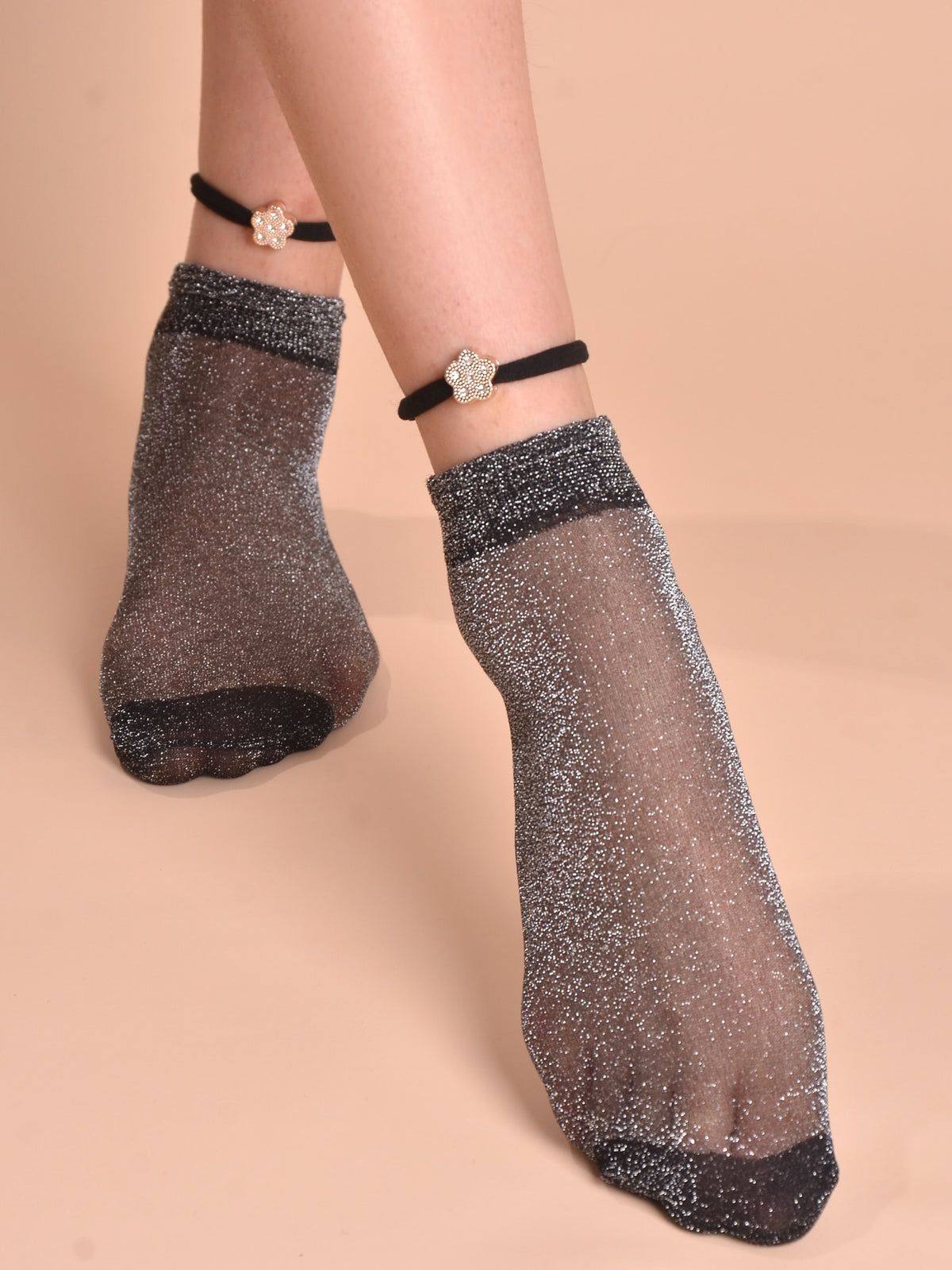 Simple Sheer Ankle Socks