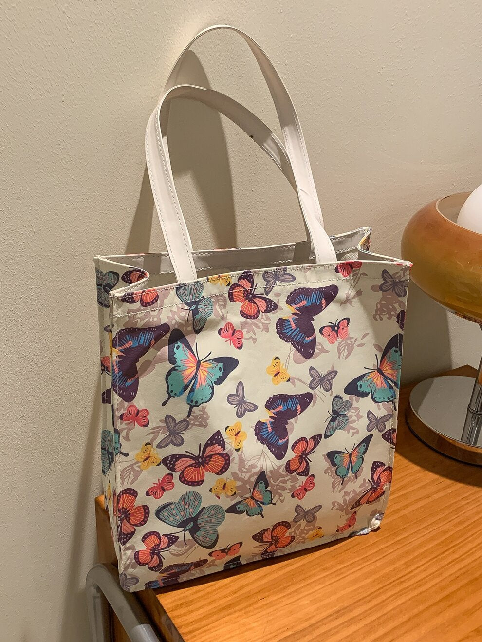 A Lovely Printed Butterfly Patterned Large Capacity Zippered Water Resistant Material Women Shoulder Tote Bag For Daily Wear, Shopping, Travel, And Going Out - A Must-Have Item