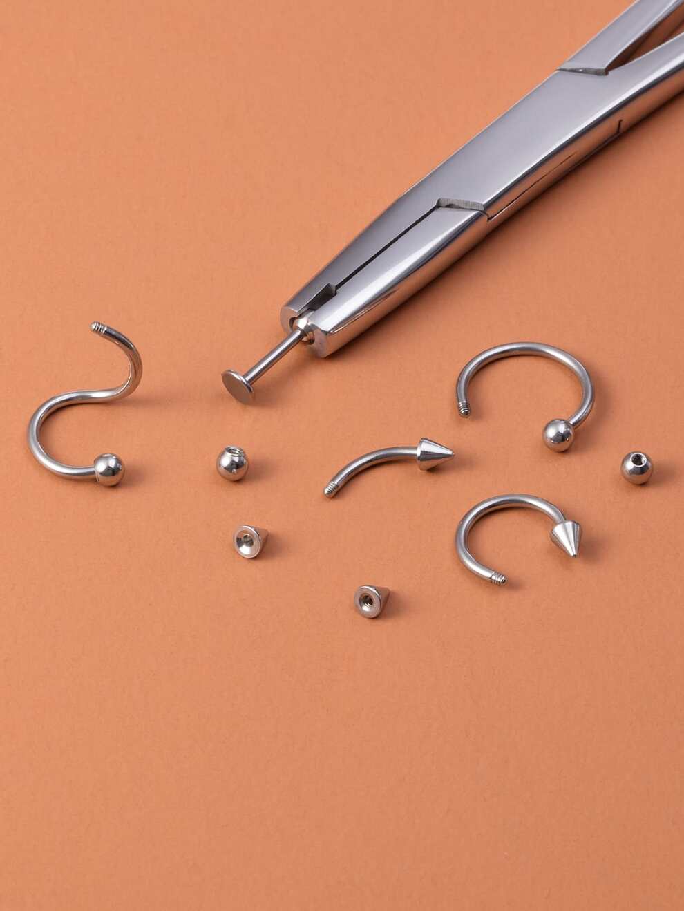 5pcs/set Minimalist Nose Ring With Ball Screw Clamp Jewelry Tool Stainless Steel Fashion Punk Perfect Piercing For Women & Men Body Jewelry Gift