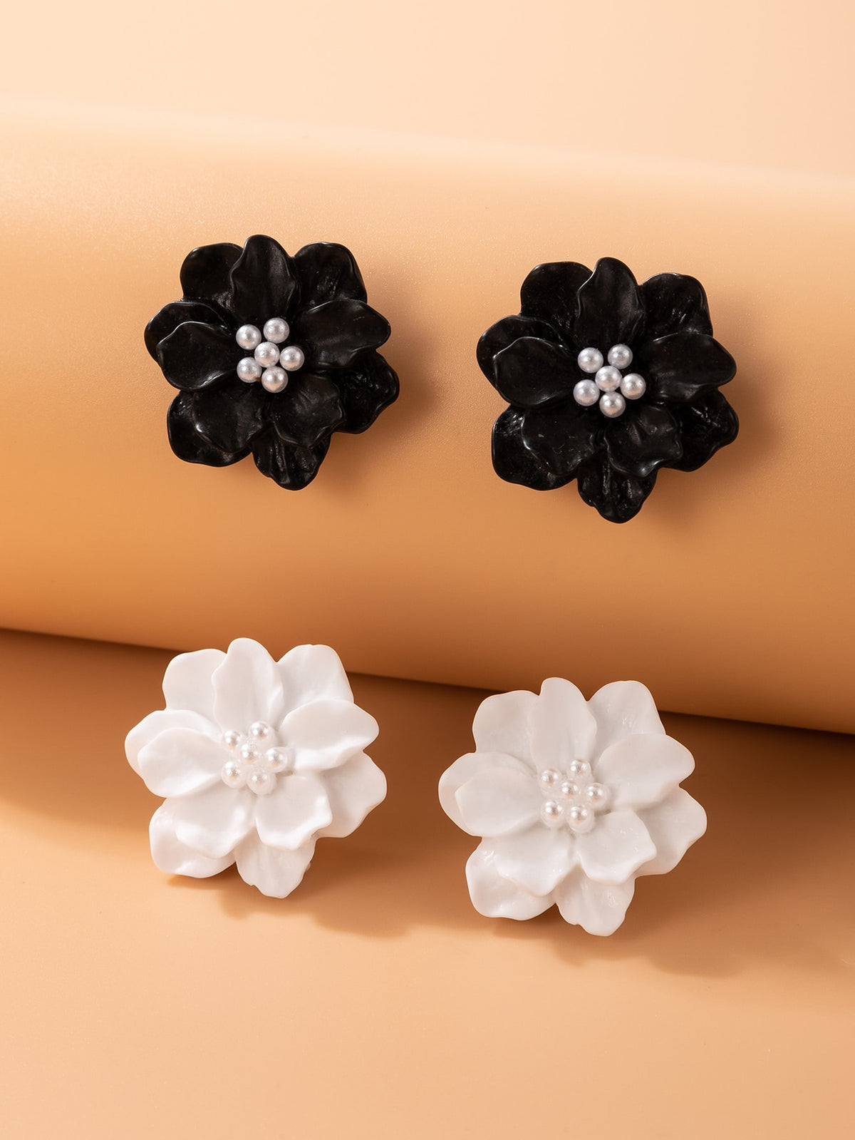 2pairs Flower Design Stud Earrings