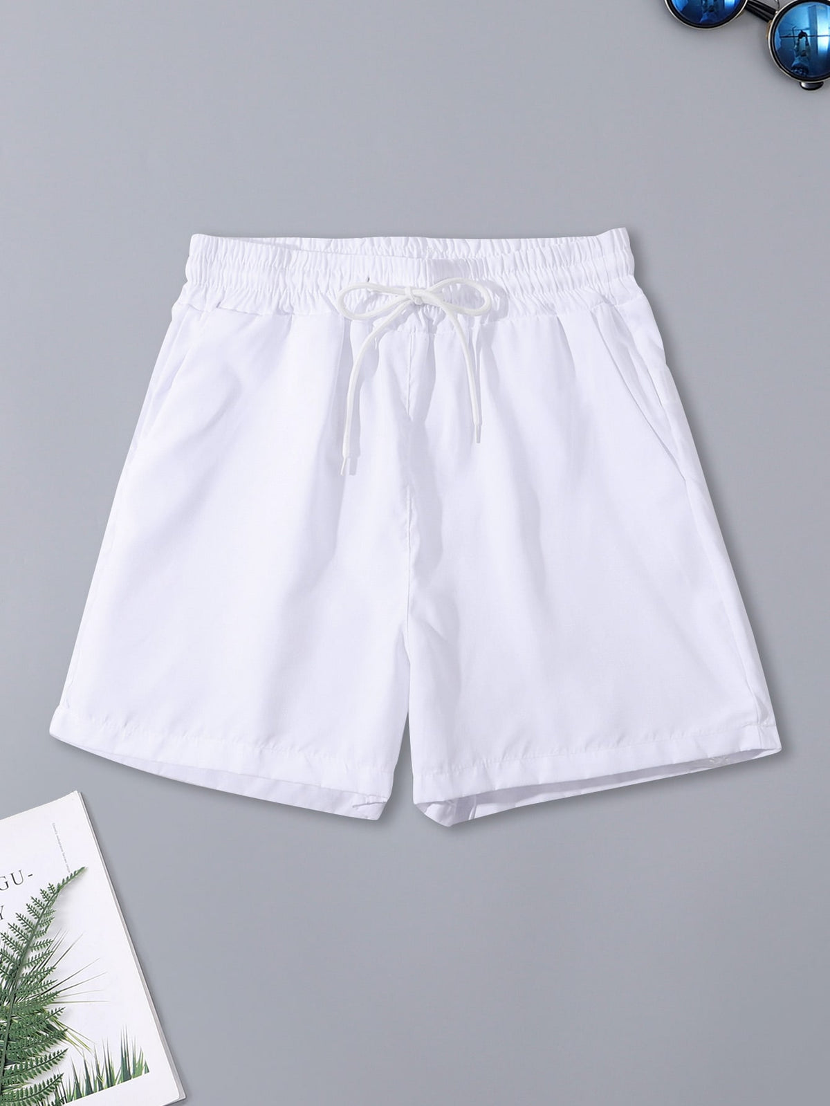 Manfinity Homme Men's Loose Drawstring Waist Shorts