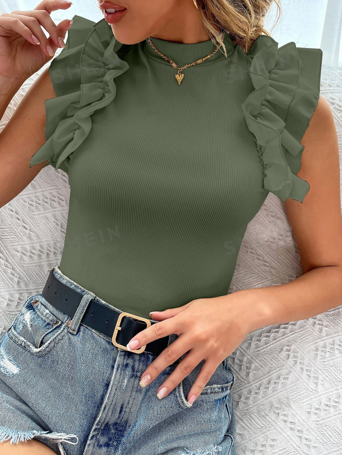 SHEIN Privé Mock Neck Ruffle Trim Tee