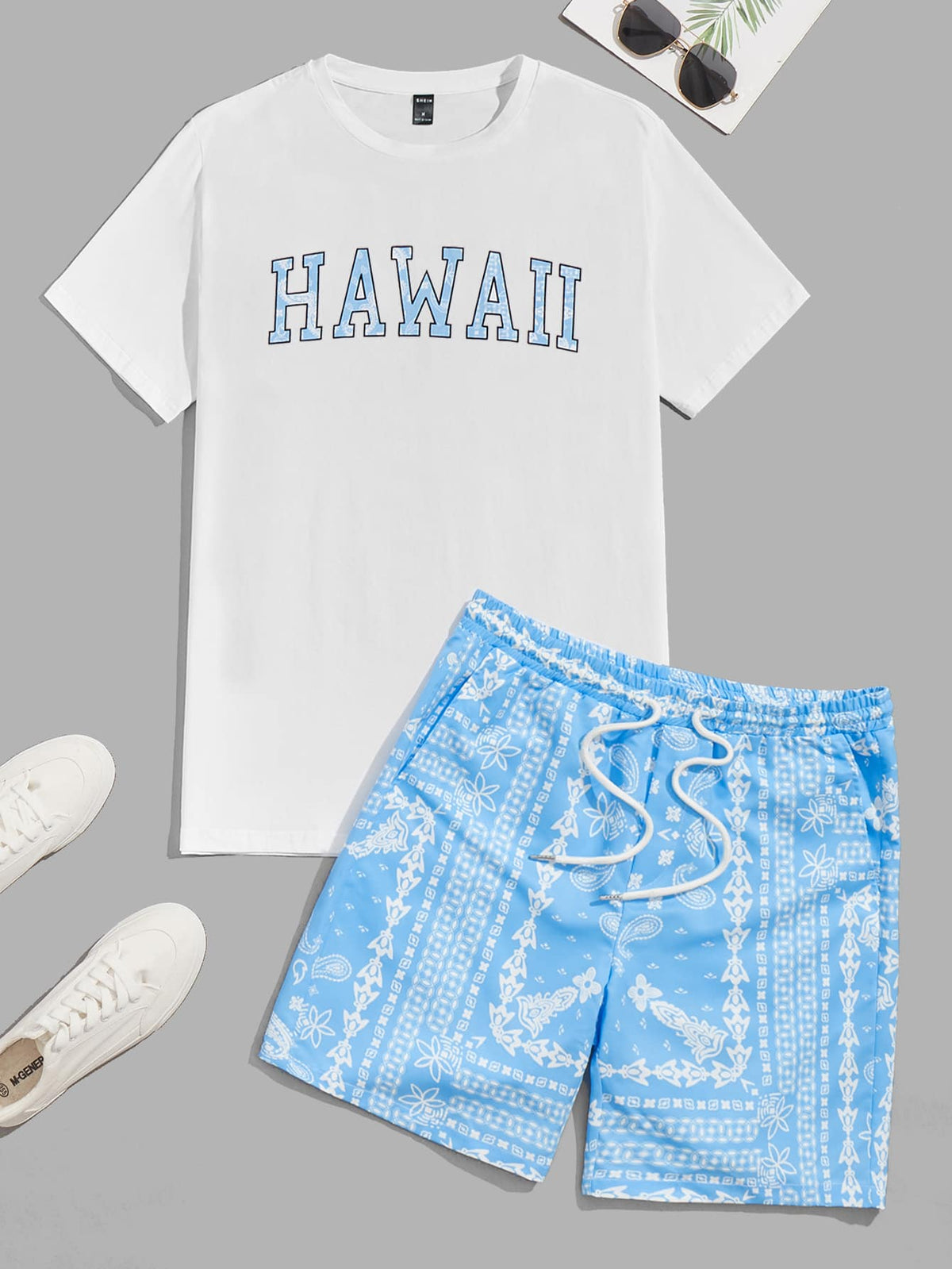 Manfinity VCAY Men Cotton Letter Graphic Tee & Paisley Print Drawstring Waist Shorts