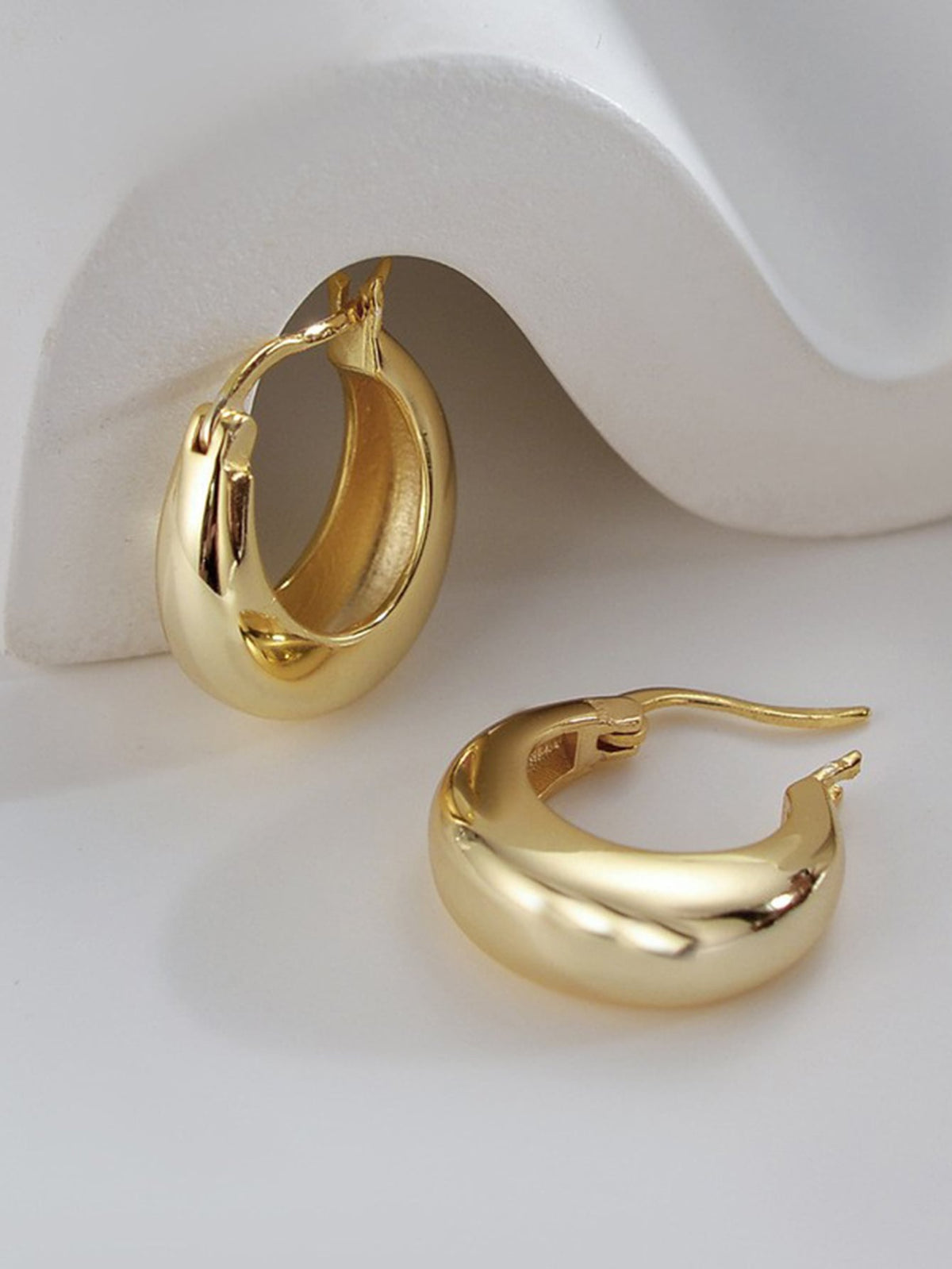 Minimalist Hoop Earrings