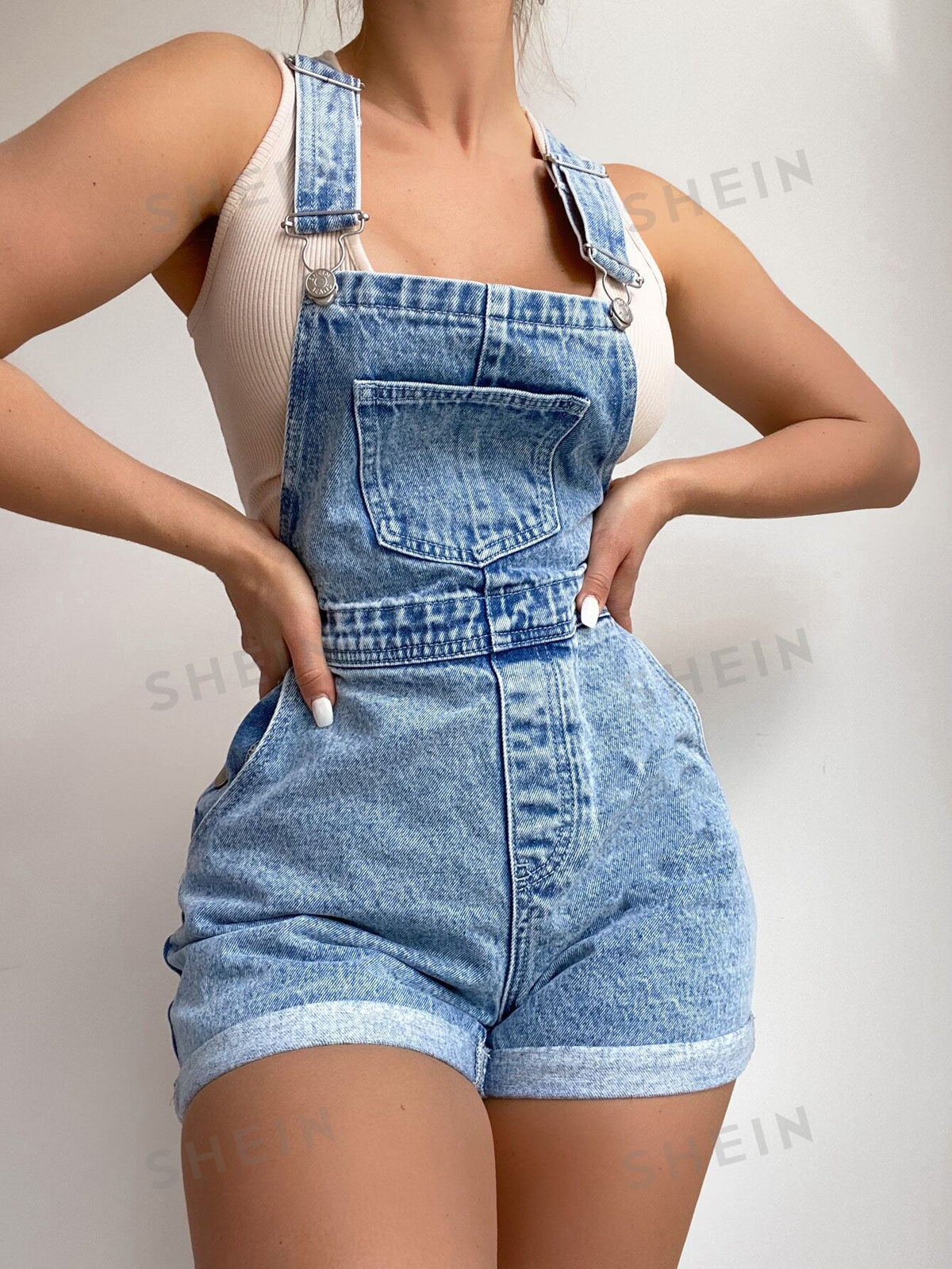 SHEIN Frenchy Women's Solid Color Pocket Rolled Hem Casual Denim Romper