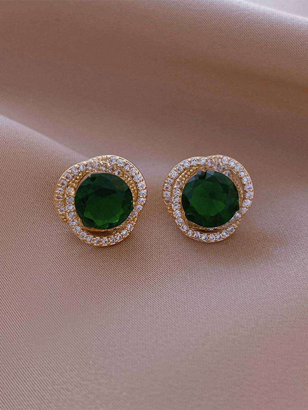 Rhinestone Decor Stud Earrings