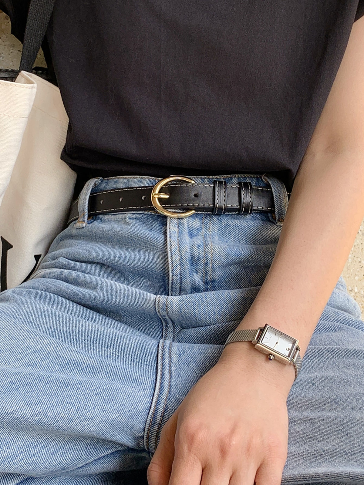 DAZY Litchi Embossed Round Buckle Belt