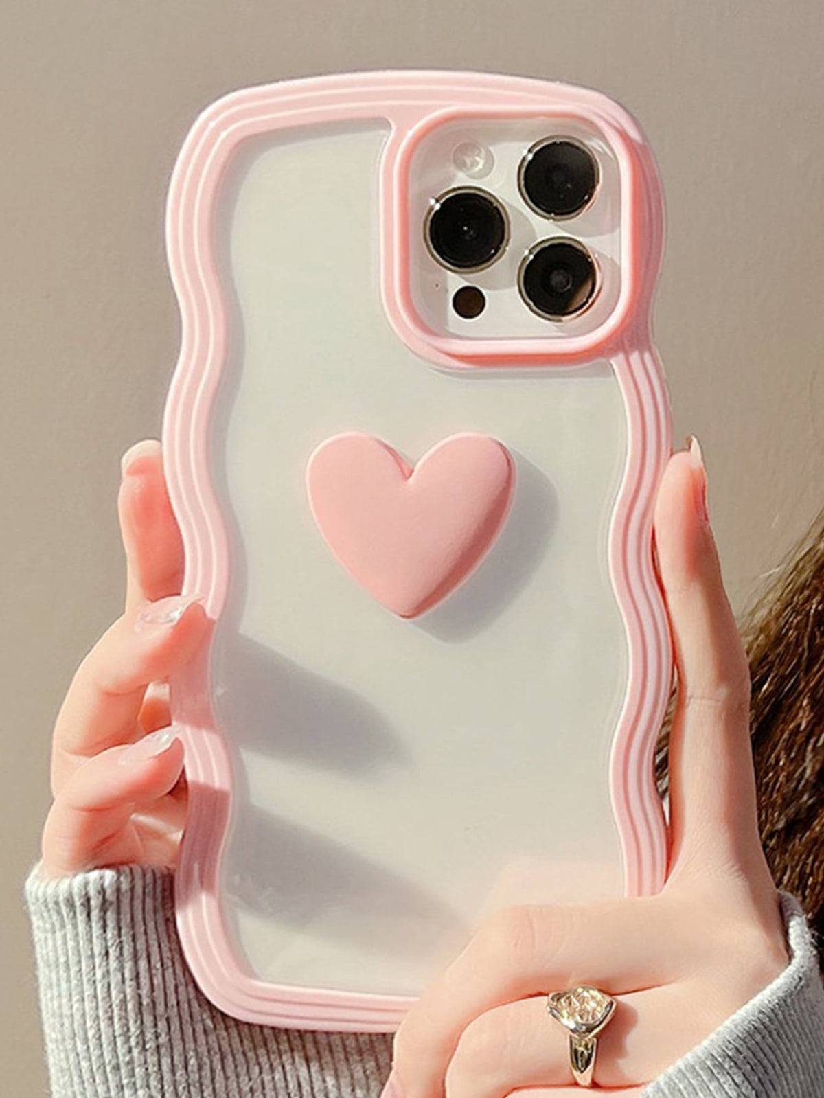 Anti-fall Heart Decor Phone Case