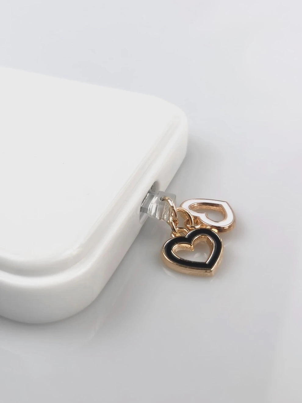 1pc Heart Decor Dust Plug Compatible With iPhone