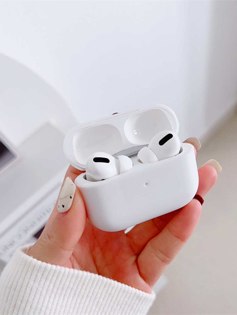 1pc Silicone Case Compatible With AirPods, Airpods Not Included