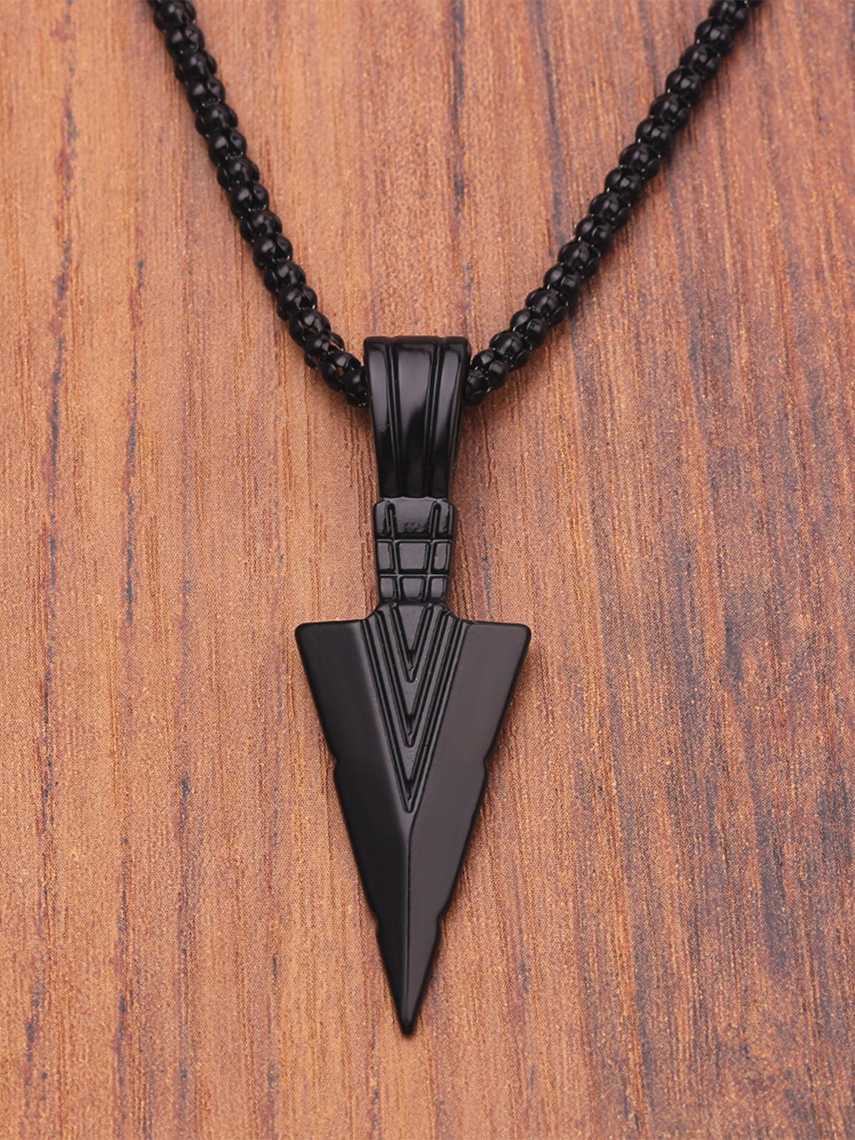 Fashionable and Popular Men Arrow Charm Necklace Alloy for Jewelry Gift and for a Stylish Look