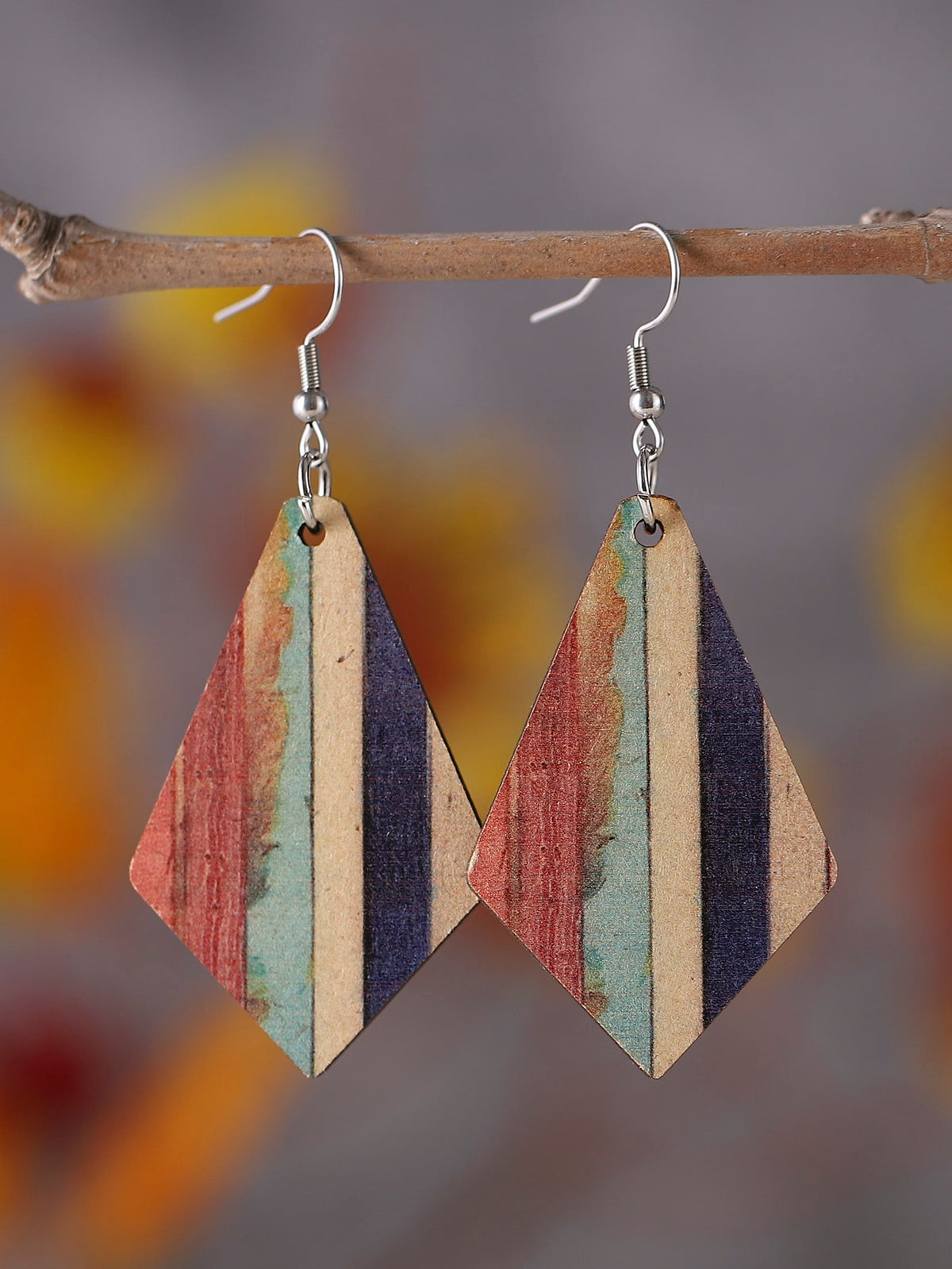 Color Block Geometric Drop Earrings