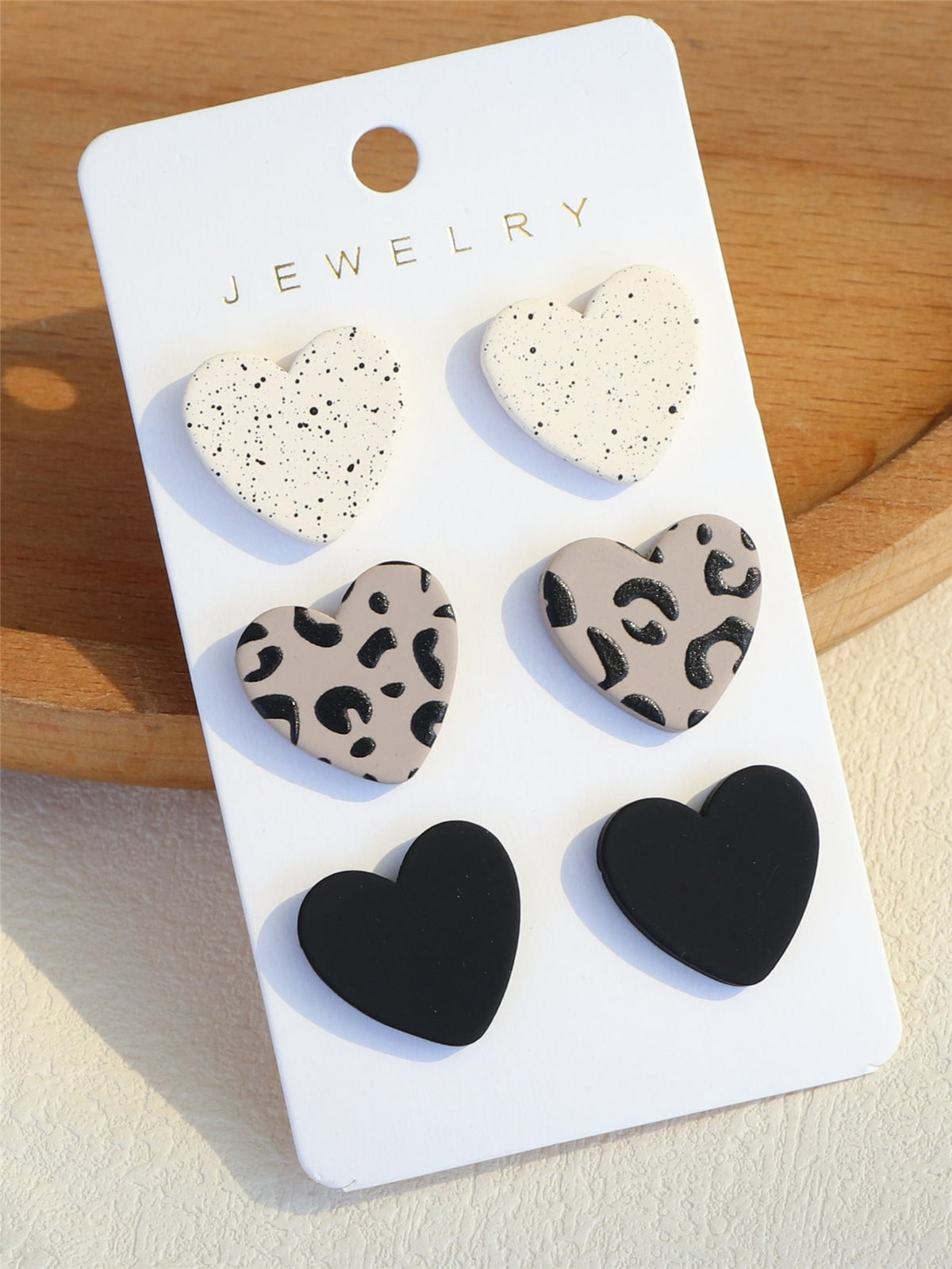 3pairs/set Splash Ink Pattern Heart Stud Earrings