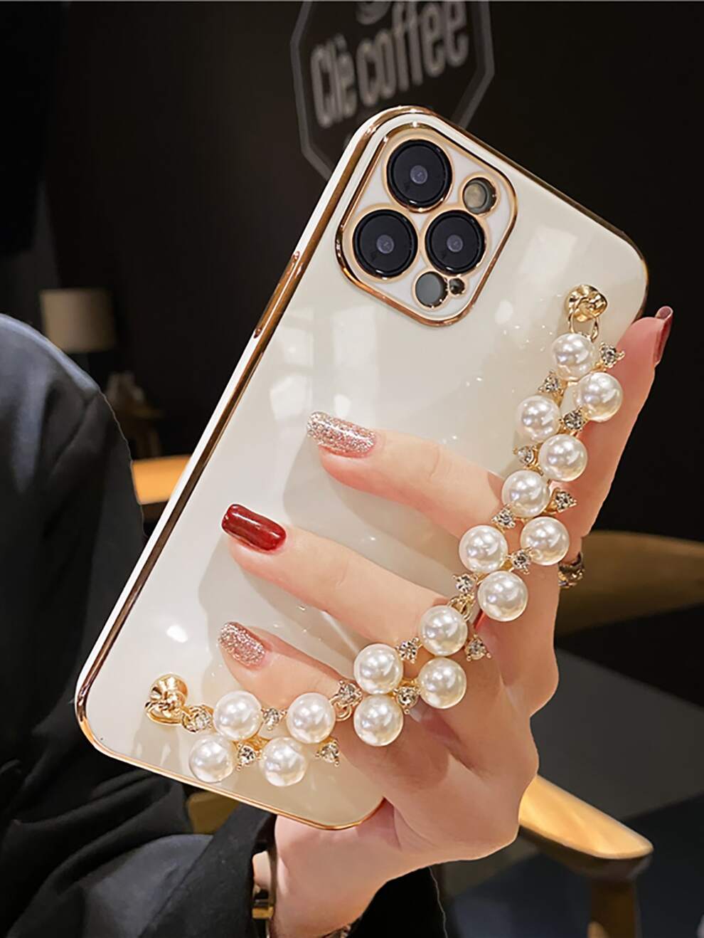 Cell Phone Lanyards 1pc White Plated Pearl Bracelet Phone Case, Compatible With Samsung And Apple