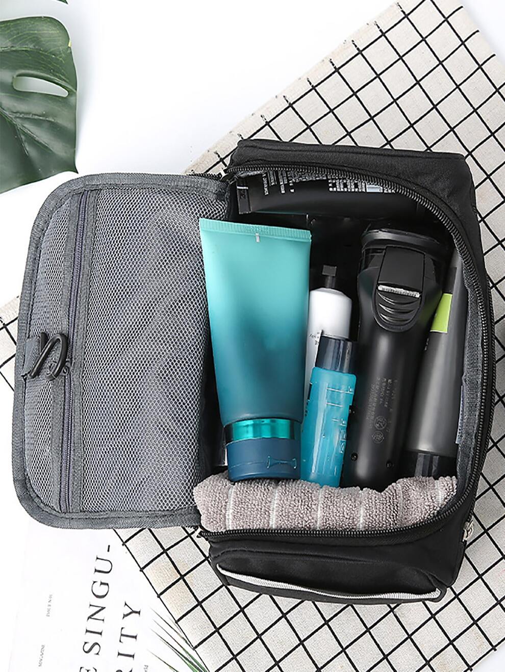 Polyester Men Business Portable Storage Bag Toiletry Organizer Women Travel Graphic Makeup Bag Hanging Waterproof Wash Bag Black Travel Essentials Toiletry Bags Summer Travel Essentials For Beach Vaca