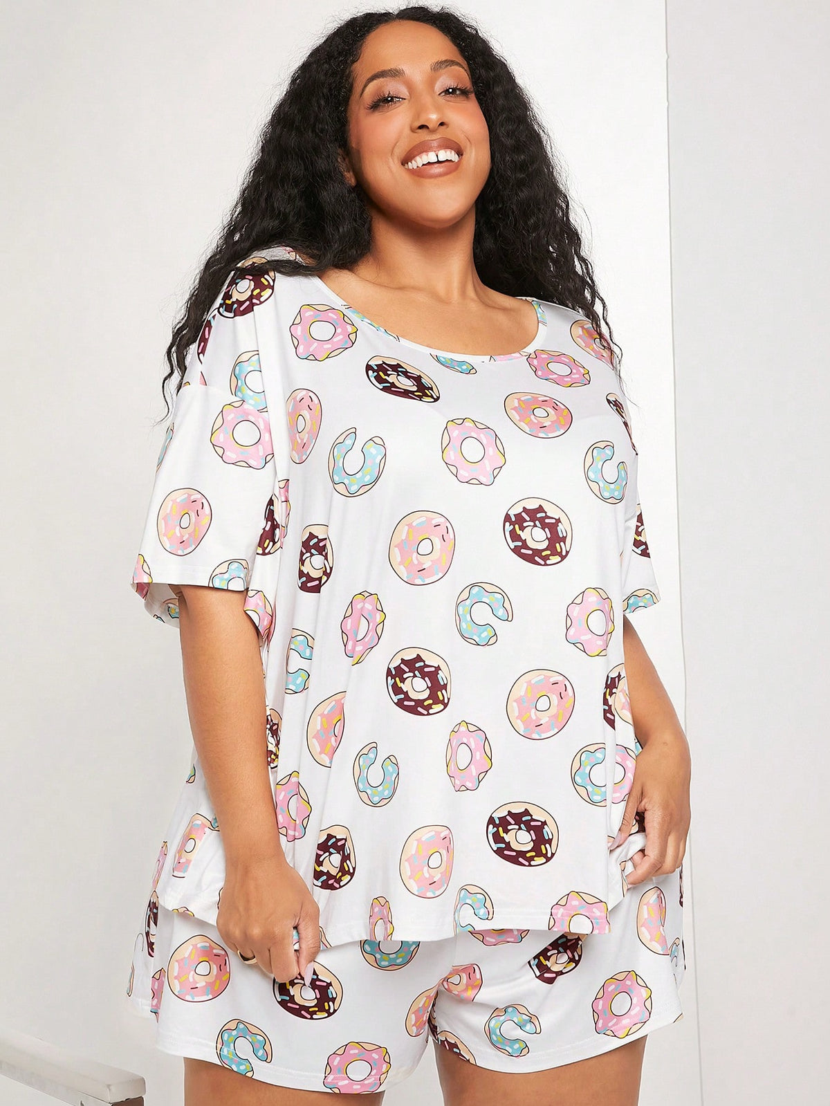 SHEIN CURVE+ Plus Donut Print PJ Set