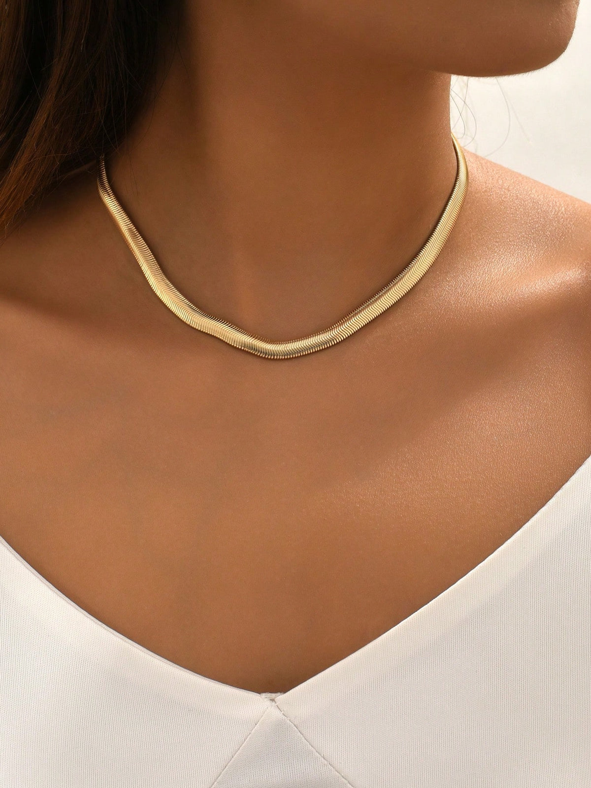 1pc Simple And Stylish European And American Gold Snake Chain Necklace