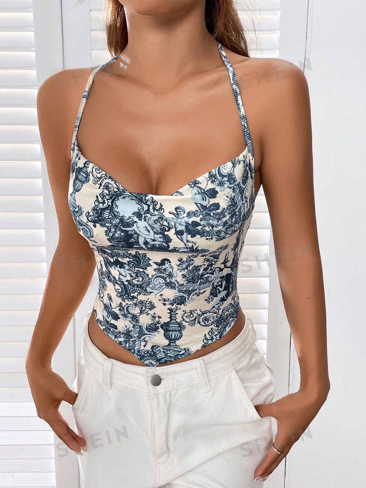 SHEIN EZwear Floral Print Draped Front Halter  Summer Outfits Top