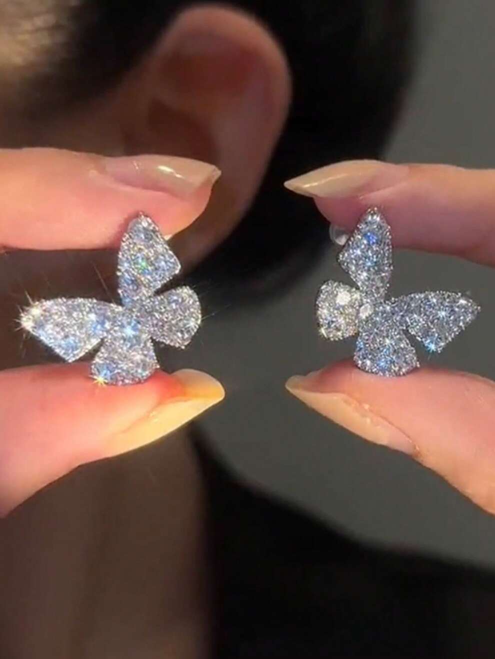 1pair Glamorous Zinc Alloy Rhinestone Butterfly Stud Earrings For Women For Daily Decoration