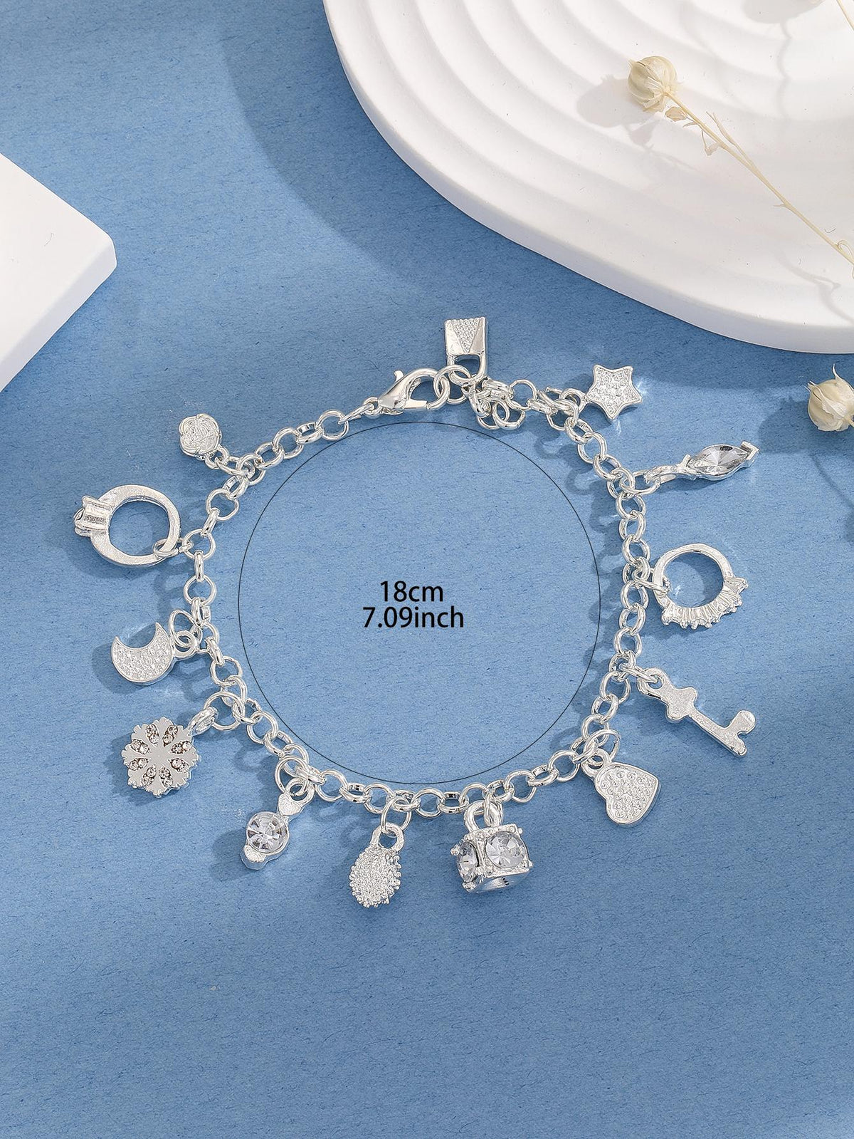 1pc Fashion Zinc Alloy Lock & Key Charm Bracelet For Women For Daily Decoration