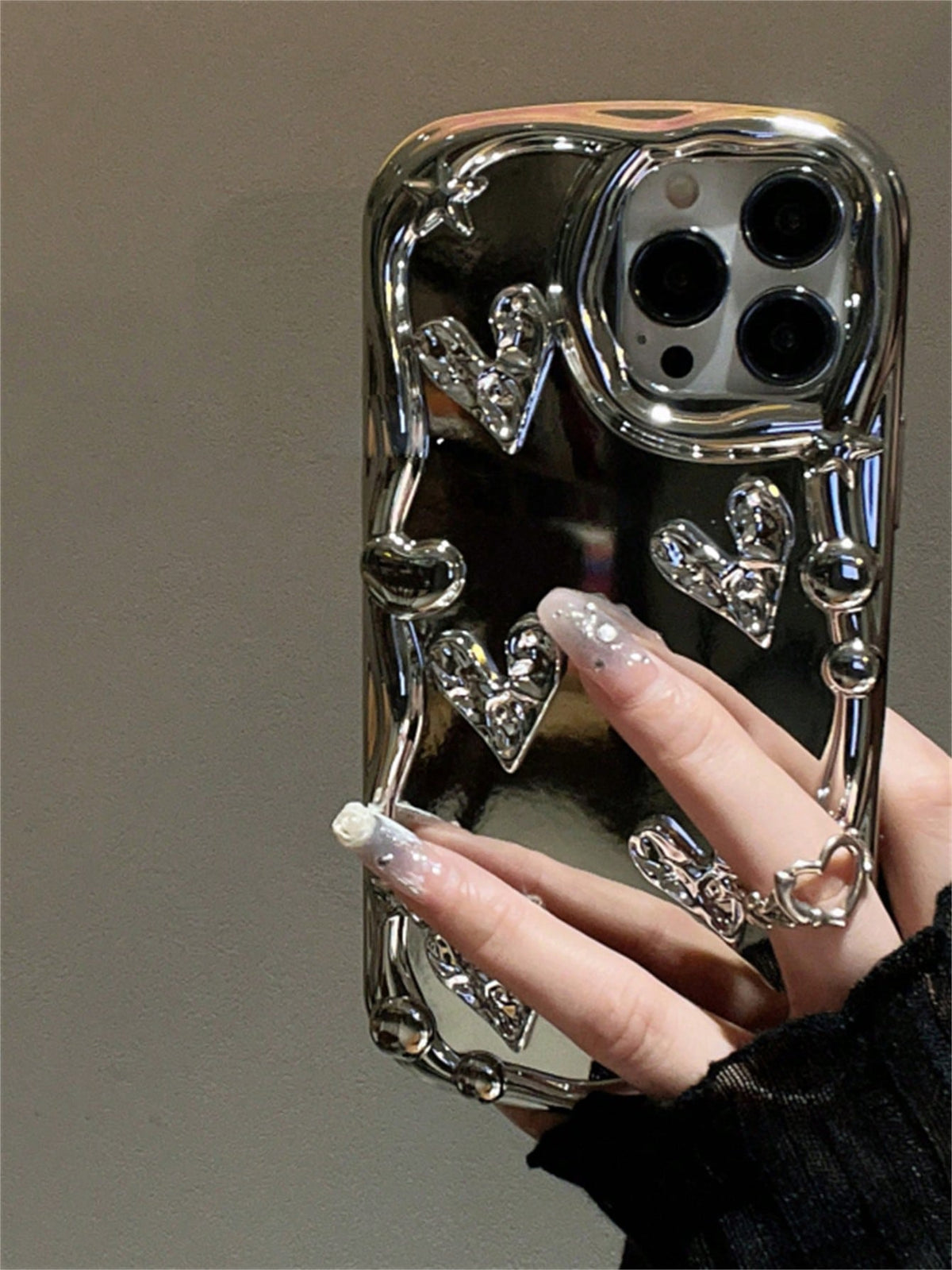 Y2k 1pc Silver Plated Edge With 5 Heart Shaped Cutouts Phone Case Compatible With Apple IPhone