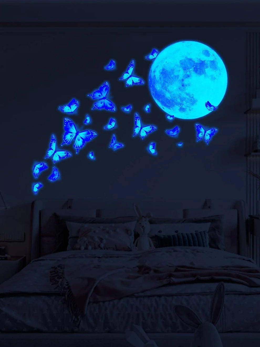 4pcs/set Moon & Butterfly Pattern Glow In The Dark Wall Sticker, Modern Wall Decal For Home Decoration