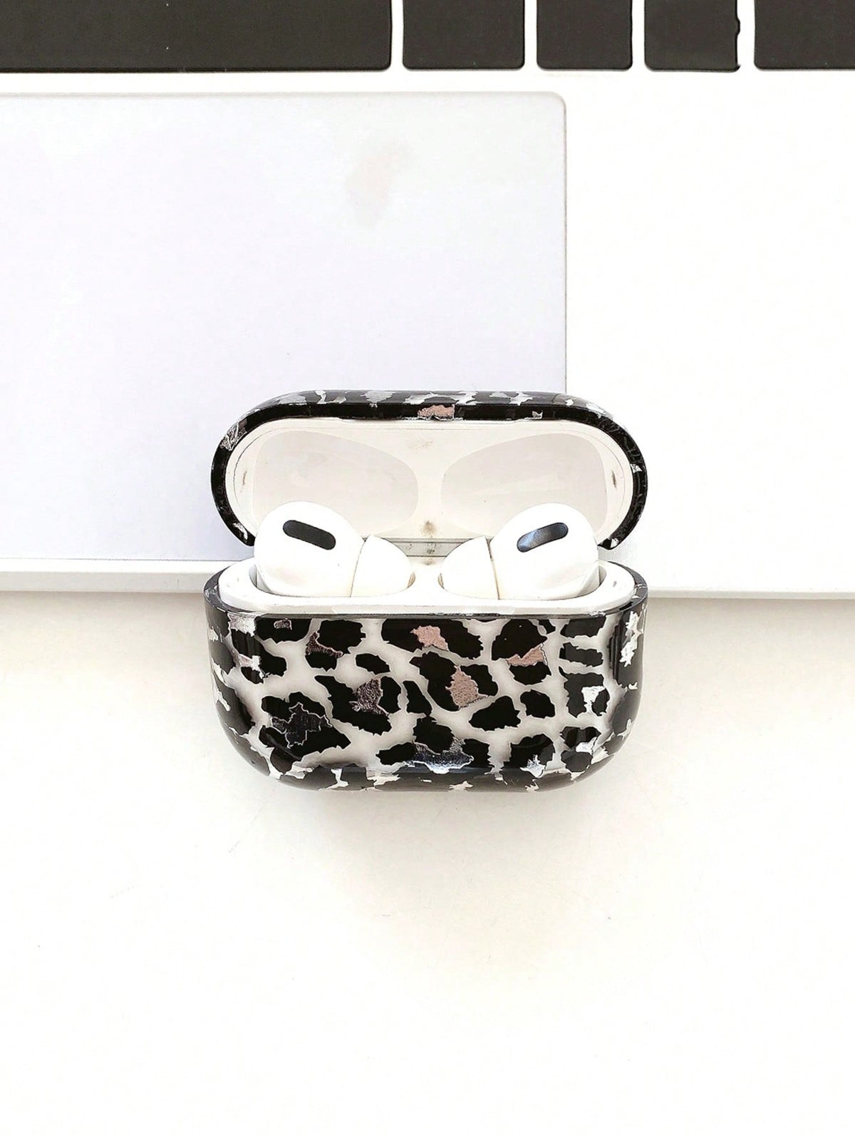 Leopard Print Case Compatible With AirPods For AirPods1/2 AirPods Pro