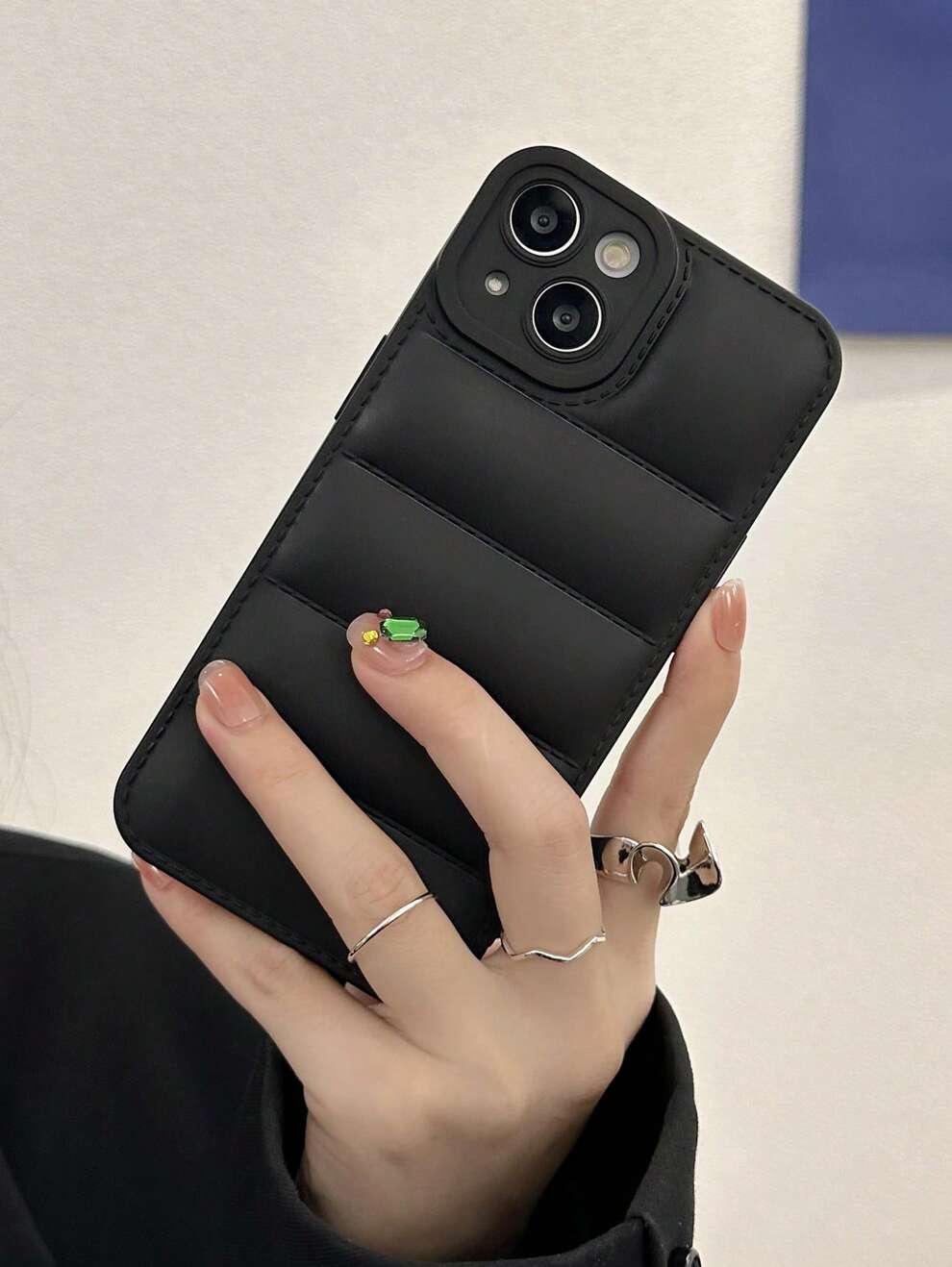 1pc Niche Matte Finish Fine Hole Black Puffer Jacket Style Phone Case Compatible With IPhone Compatible With IPhone 11,IPhone 13,IPhone 14 Pro Max