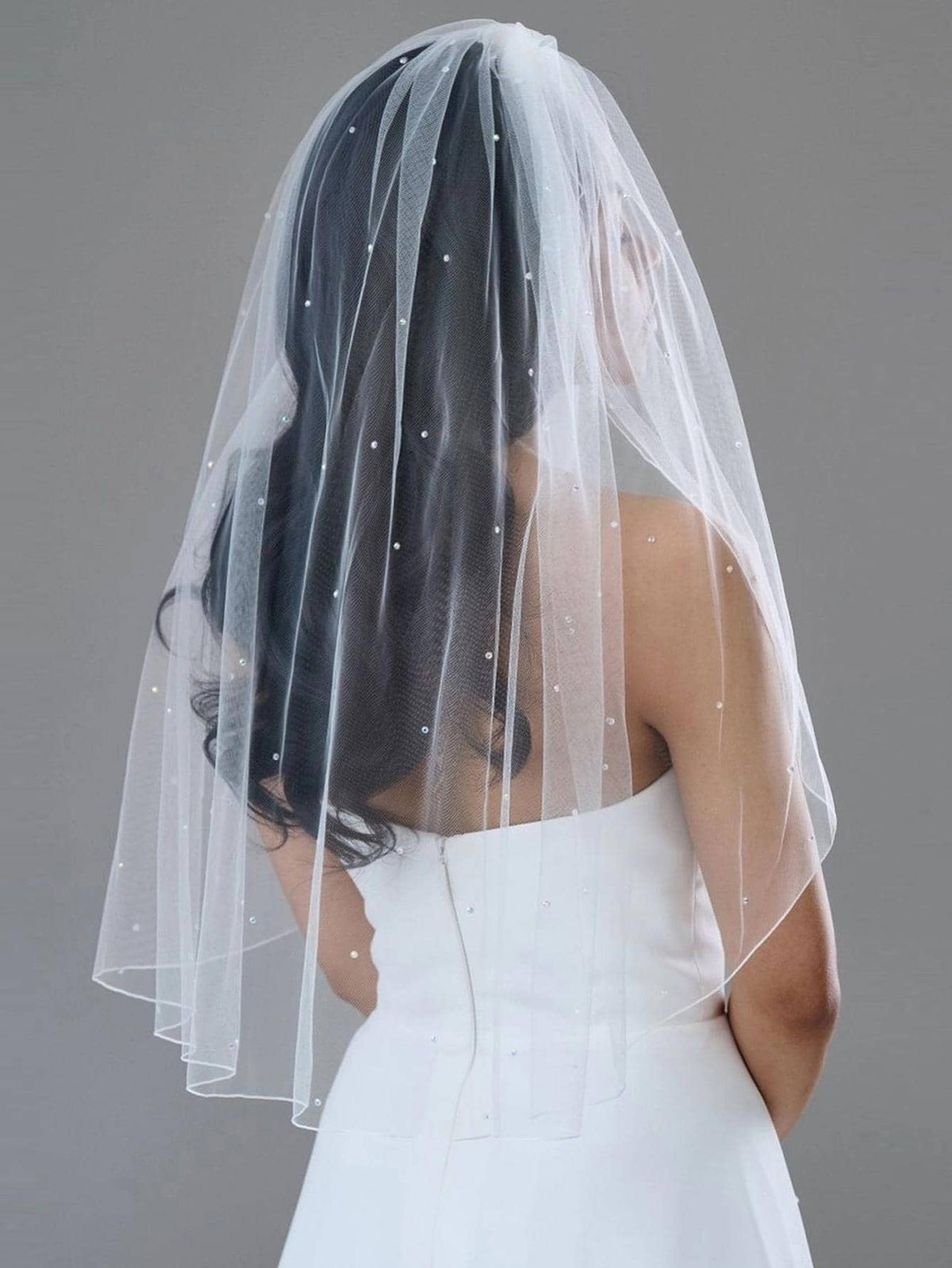 1pc Bridal Wedding Veil With Pearls And Beads On Lock Edge For Photo Shooting, Single Layer