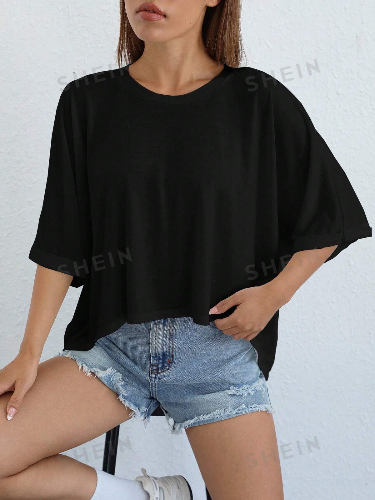 SHEIN EZwear Knitted Women's Summer Solid Color Round Neck Batwing Sleeve Irregular Hem T-Shirt