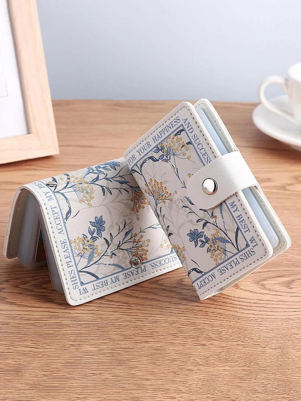 1 Piece Floral Cartoon Card Storage Bag, Anti-Degaussing Card Holder , Multiple Card Slots for Men and Women, Large Capacity for Storing Bank Cards and ID Cards