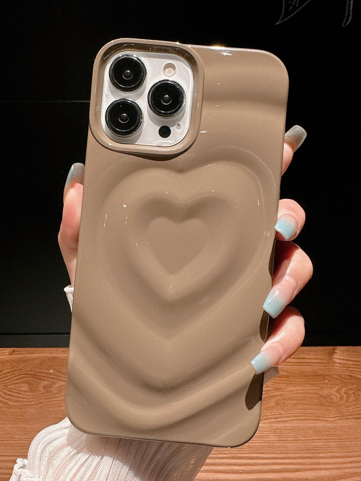 Solid Color Heart-Shaped Phone Case Compatible With Iphone