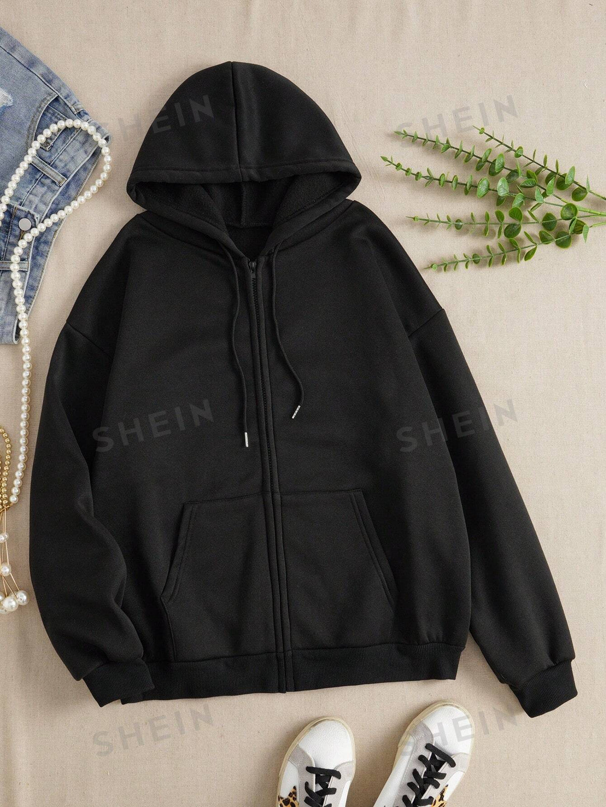 SHEIN EZwear Zip Up Drawstring Thermal Lined Hoodie