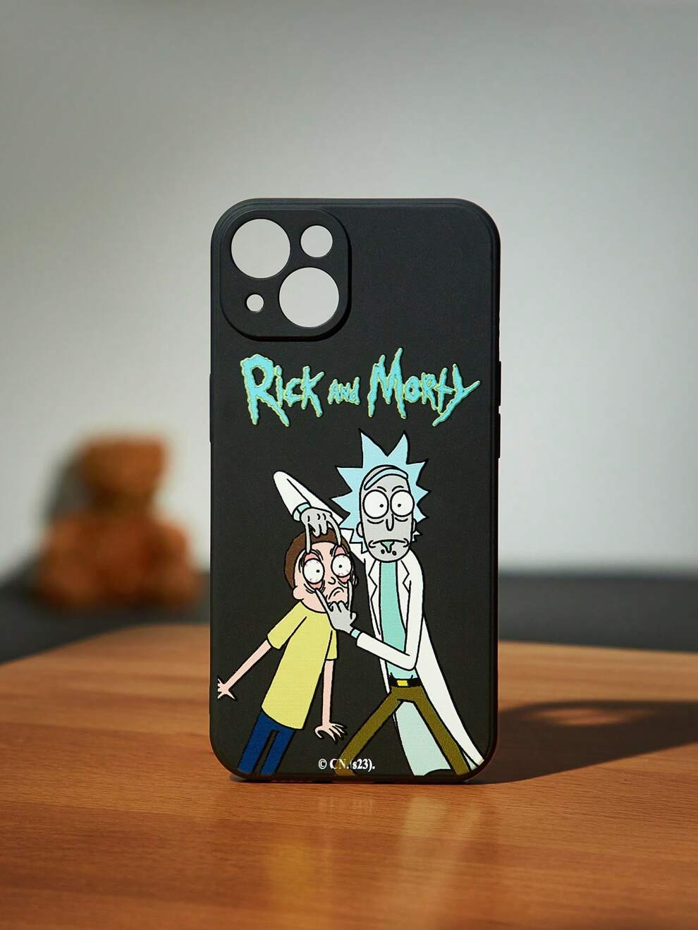 Rick and Morty | ROMWE 1pc Letter Cartoon Figure Graphic Silicone Phone Case Compatible With IPhone