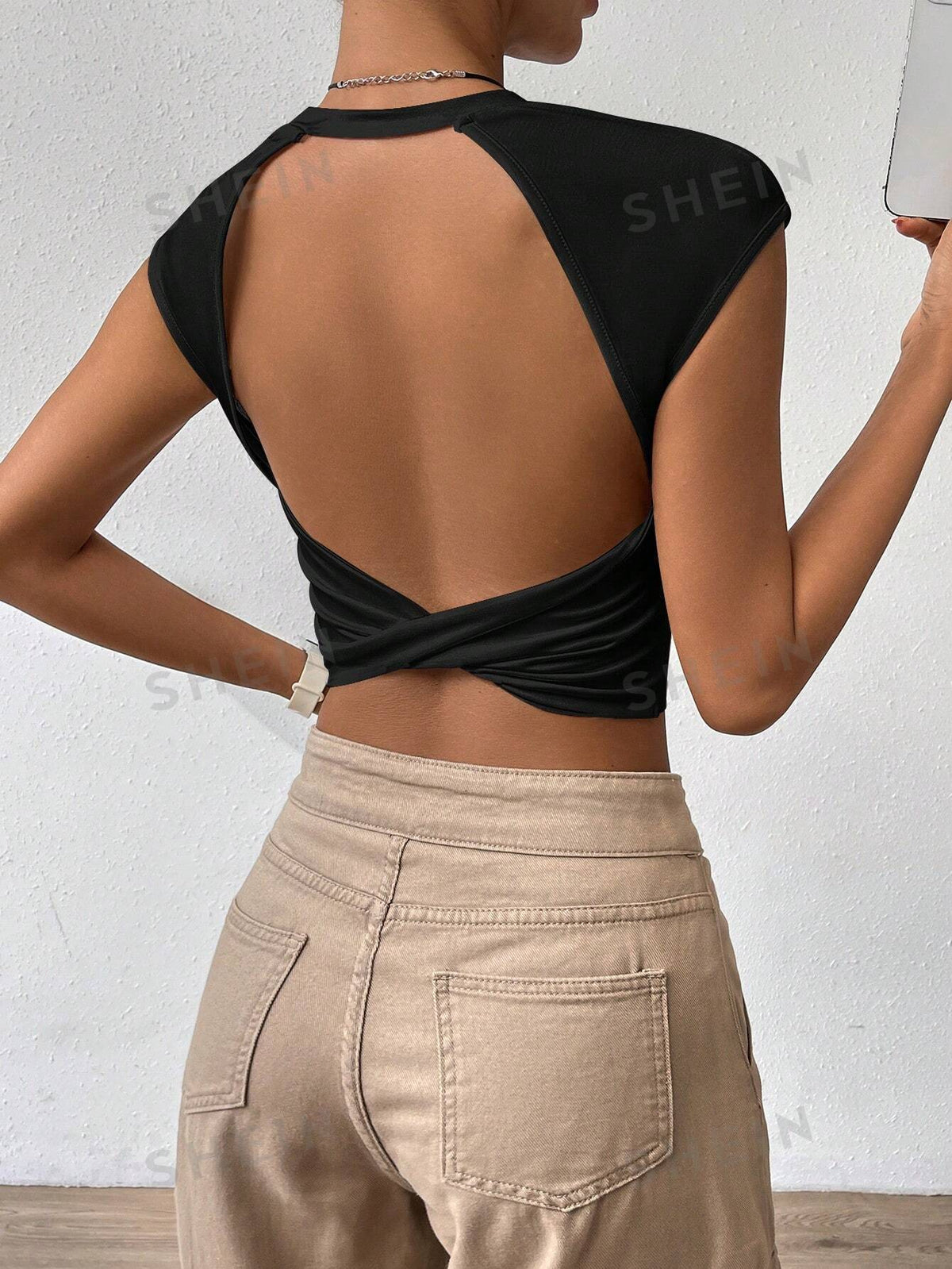 SHEIN Privé Solid Twist Backless White Top Crop Tee