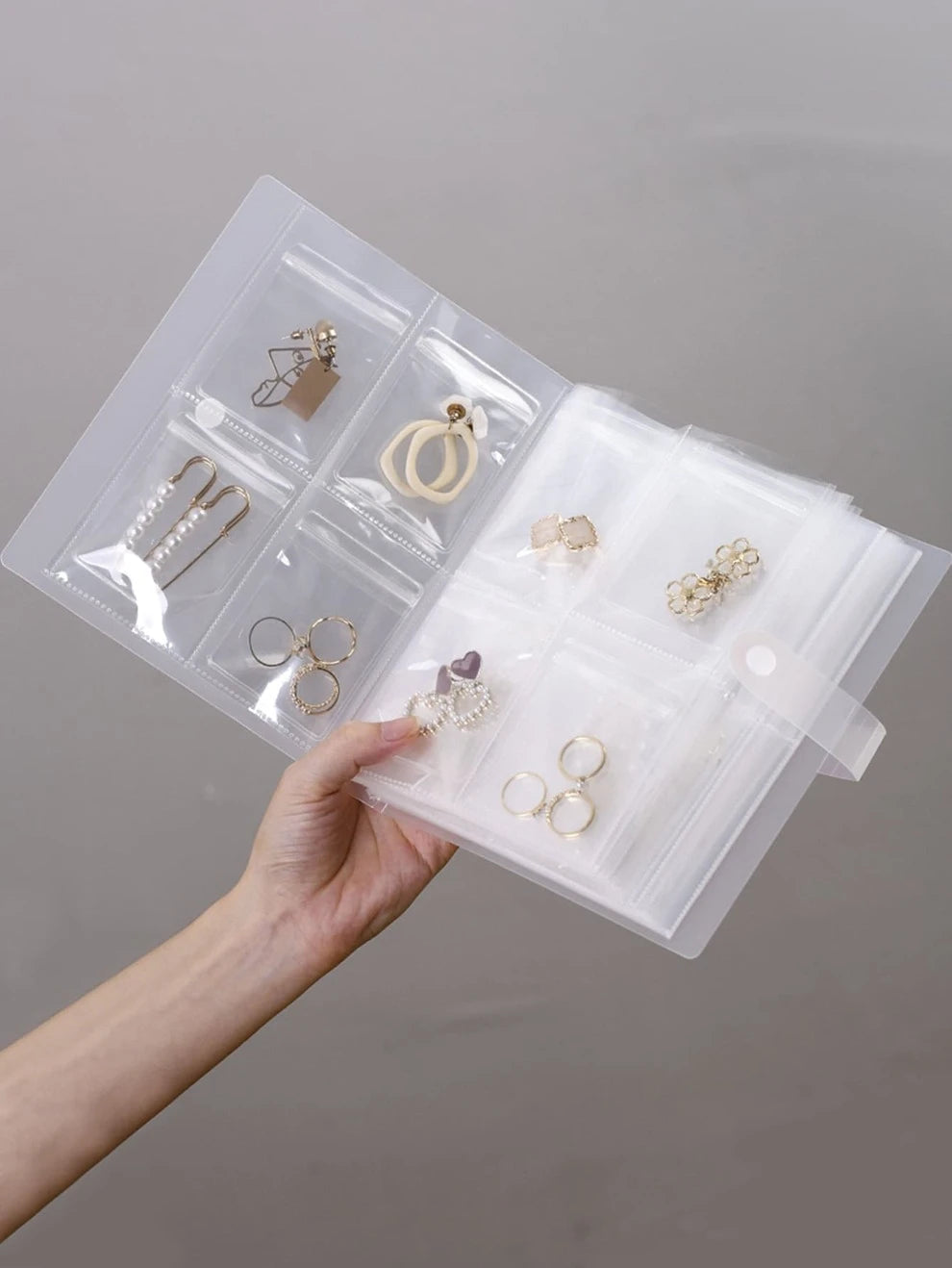 1pc Frosted Transparent Jewelry Storage Booklet With 30 Oxidation Resistant Storage Bags For Ring, Earring And Necklace Sorting And Organizing Container