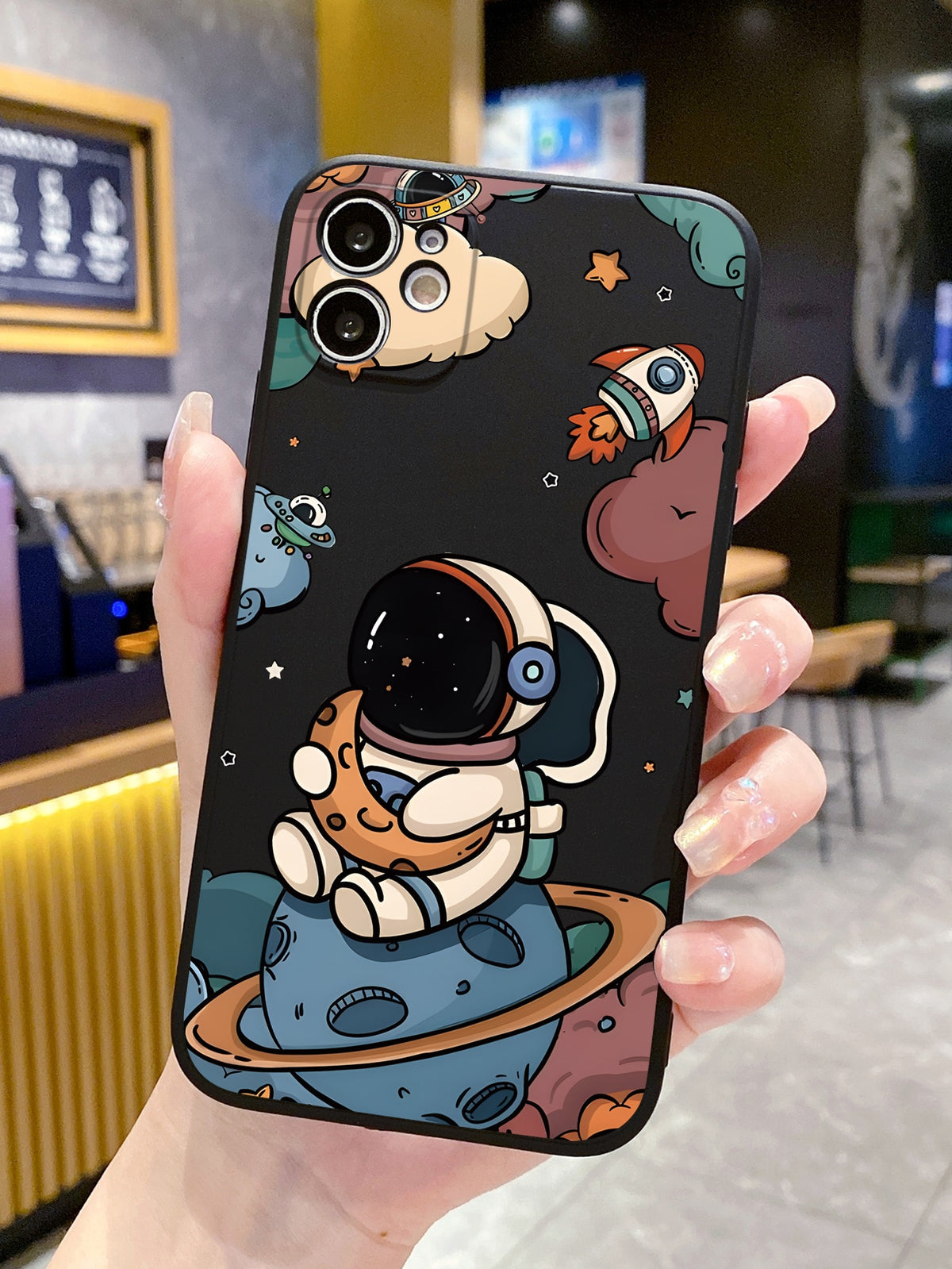 1pc Black Hoop Moon Astronaut Design Phone Case Compatible With Apple/Samsung/Xiaomi/Redmi/Vivo/Oppo