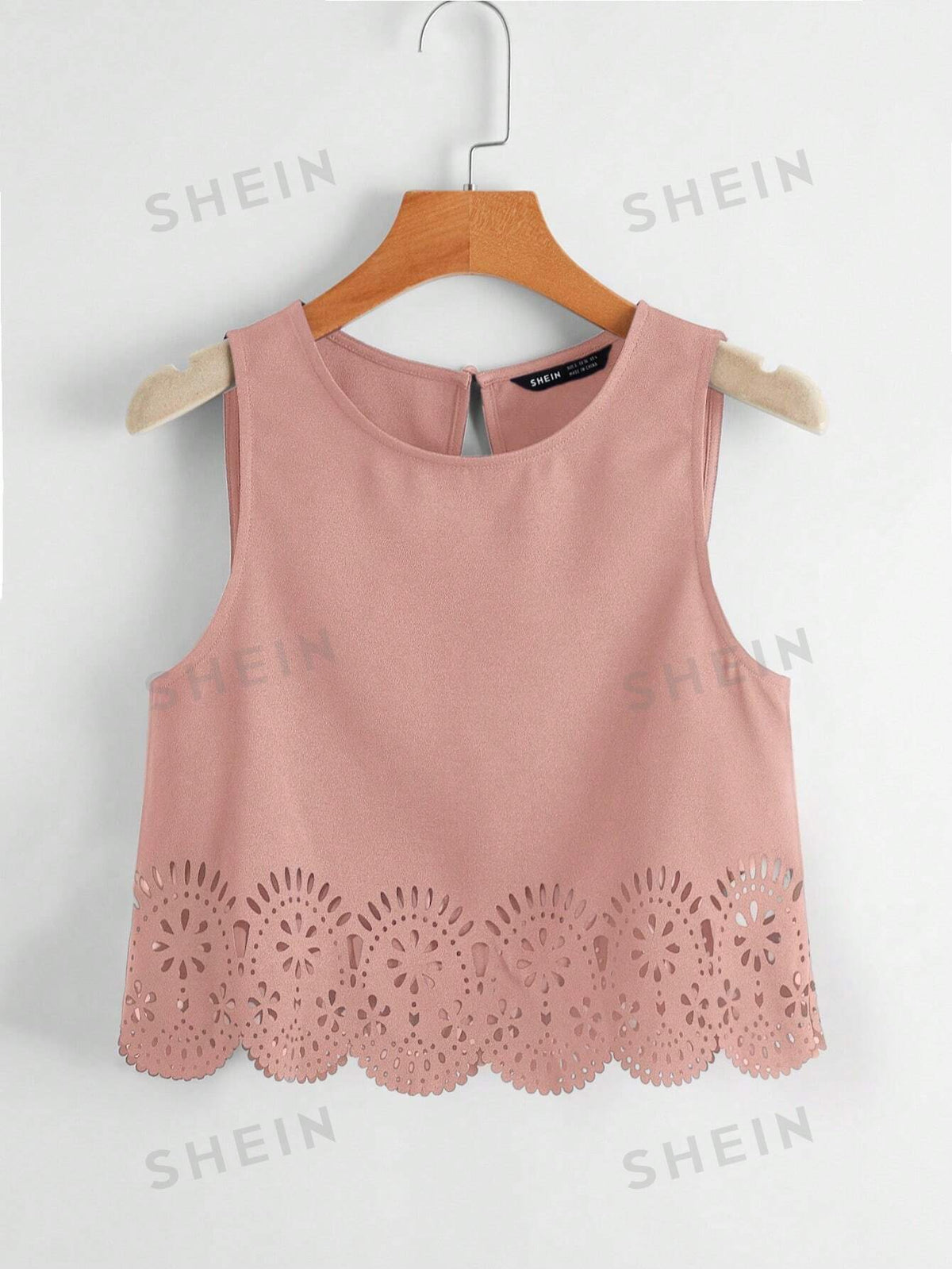 SHEIN LUNE Laser Cut Scallop Trim Keyhole Back Tank Top