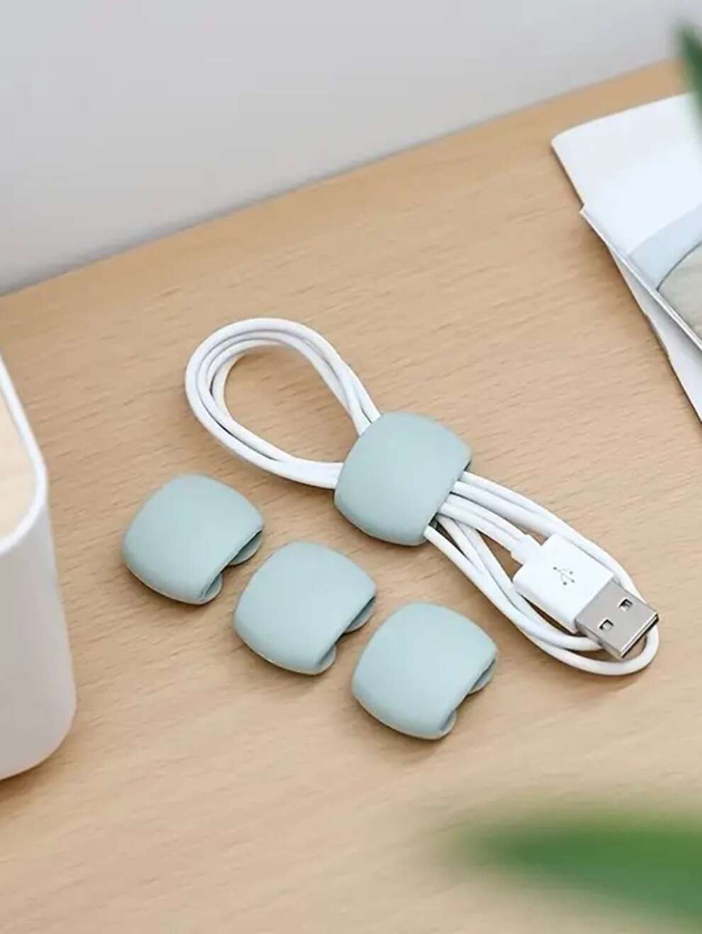 4pcs Cable Management Clips For Data, Earphone, Charging And Ethernet Cables