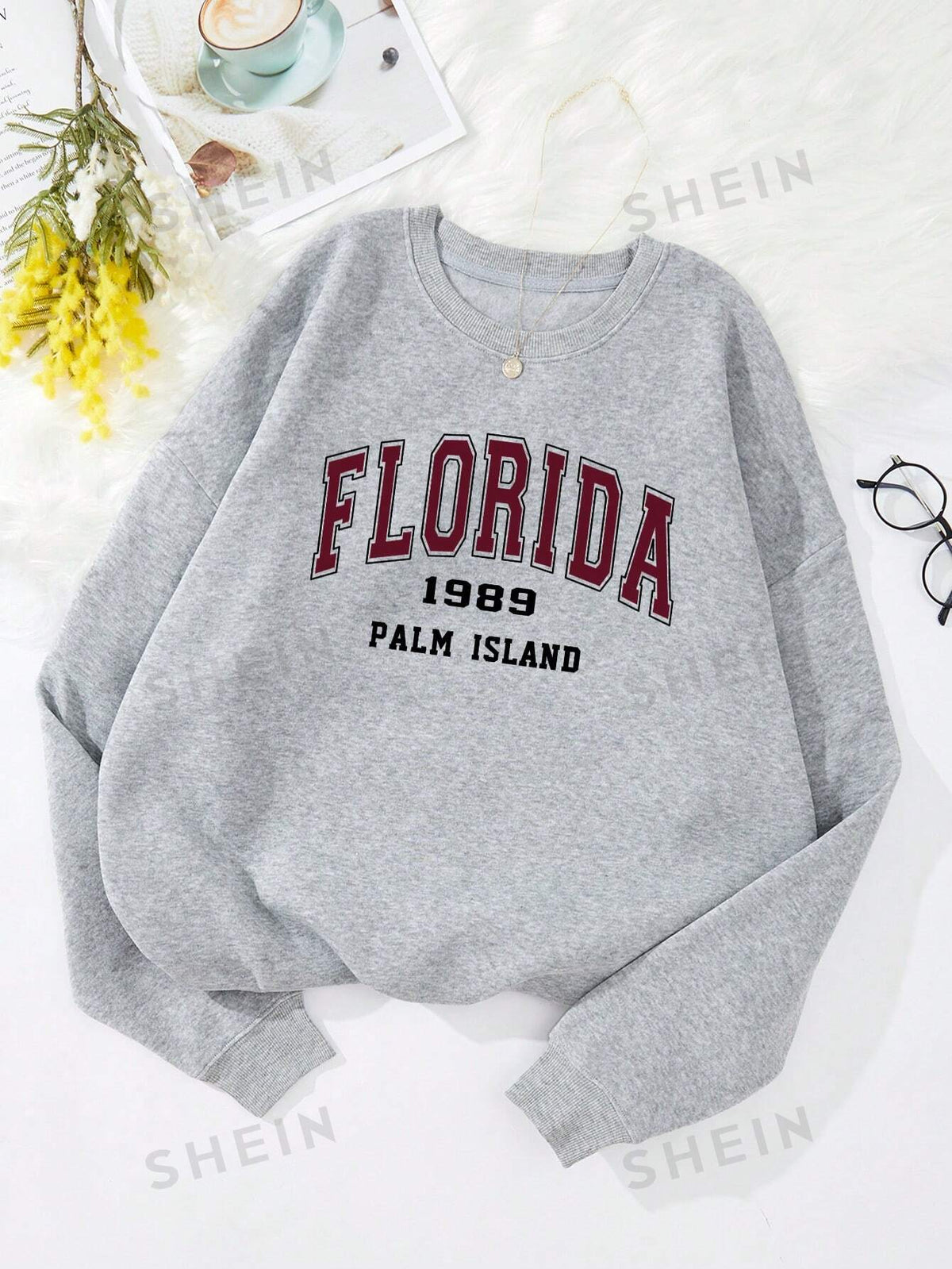 SHEIN EZwear Letter Graphic Thermal Lined Sweatshirt