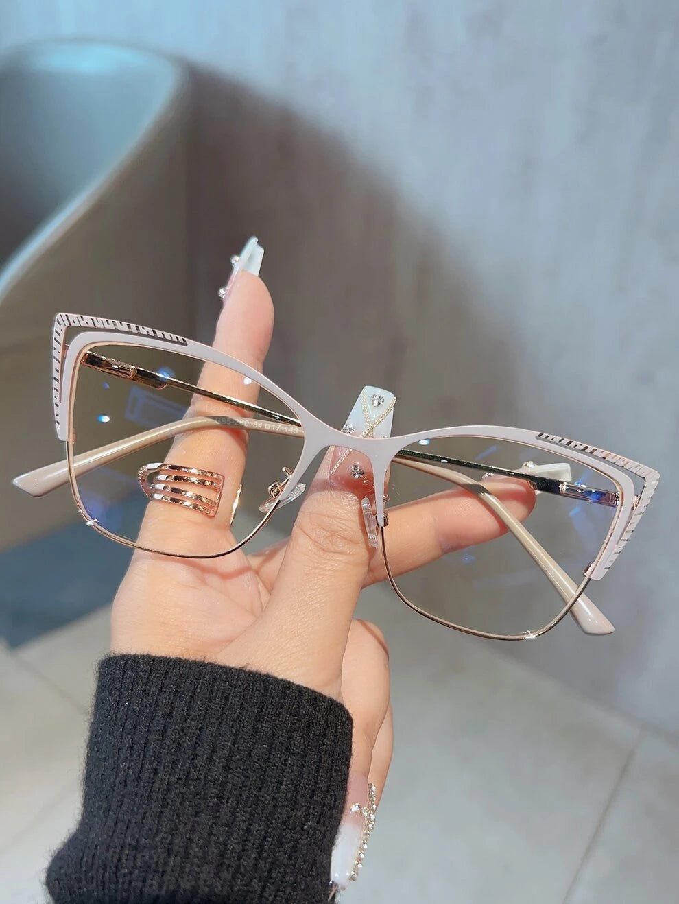 1pair Women's Retro Metal Cat Eye Brow Bar Anti-Blue Light Clear Lens Glasses Clear Glasses Accessories