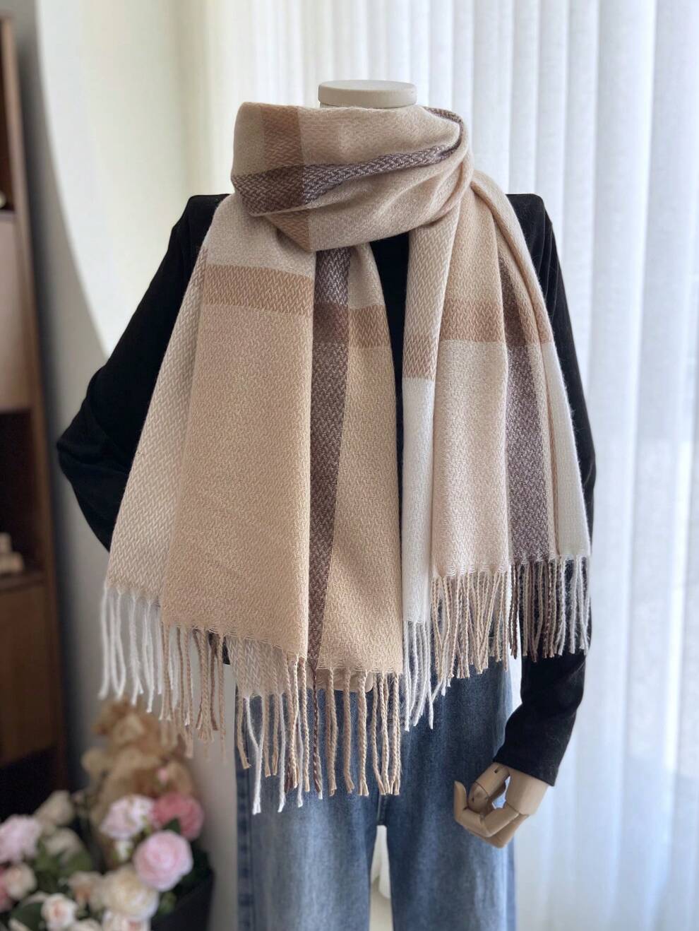 Thick Khaki Scarf For Women, European And American Style Faux Cashmere Plaid Warm Tassel Shawl