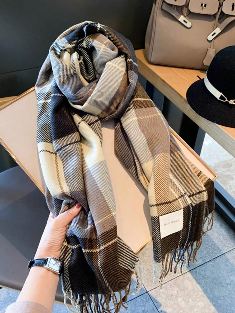 1pc New Arrival Winter Scarf, Women's Korean Style Thick Checker Patterned Scarf, Couple Simple Scarf Winter, Students' Scarf, Imitation Cashmere, Warm And Soft,For Keep warm outdoors in winter