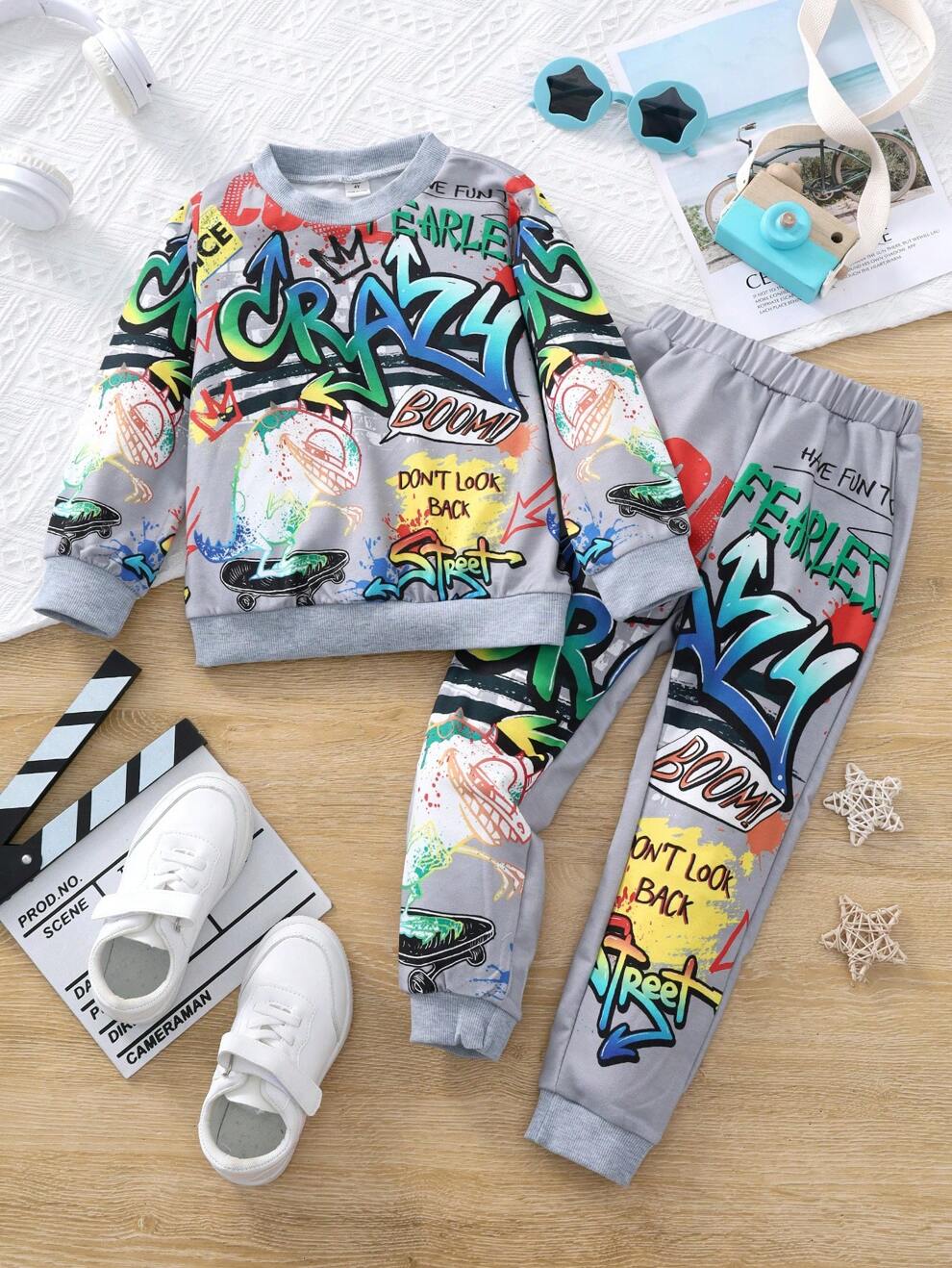 SHEIN Young Boy Pop Art Print Sweatshirt & Sweatpants