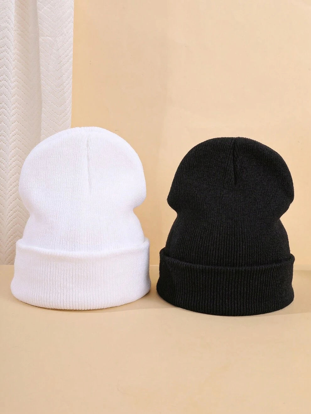 2-Pcs Men's Hats, Winter Men's Trendy Woolen Hats, Autumn And Winter New Versatile Knitted Hats, Black And White, Simple And Fashionable Women's Warm And Cold-Proof Hats Casual